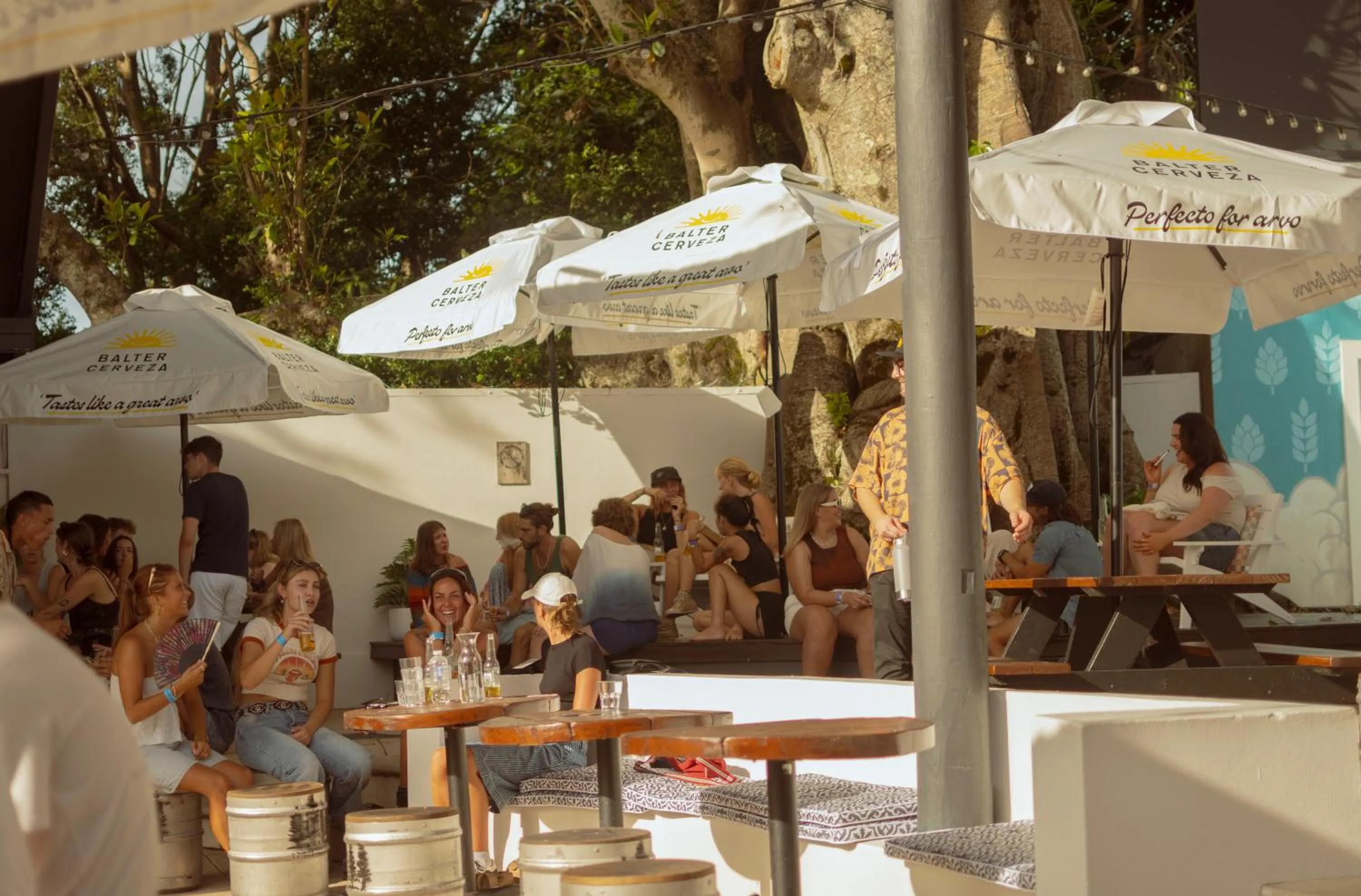 Lounge or bar in Arts Factory by Nomads