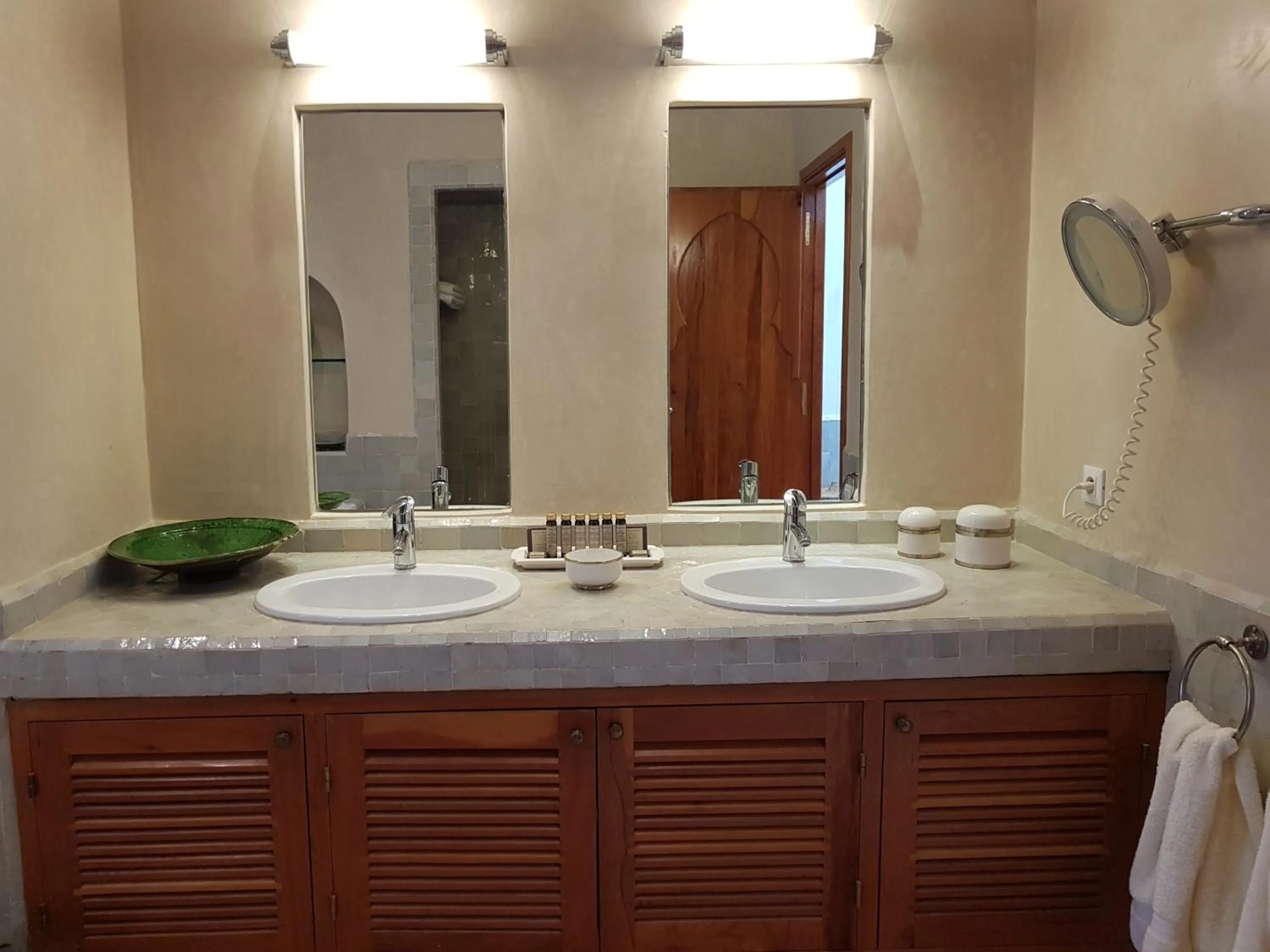 Bathroom in Palais Claudio Bravo