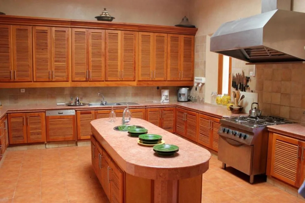 Kitchen or kitchenette in Palais Claudio Bravo