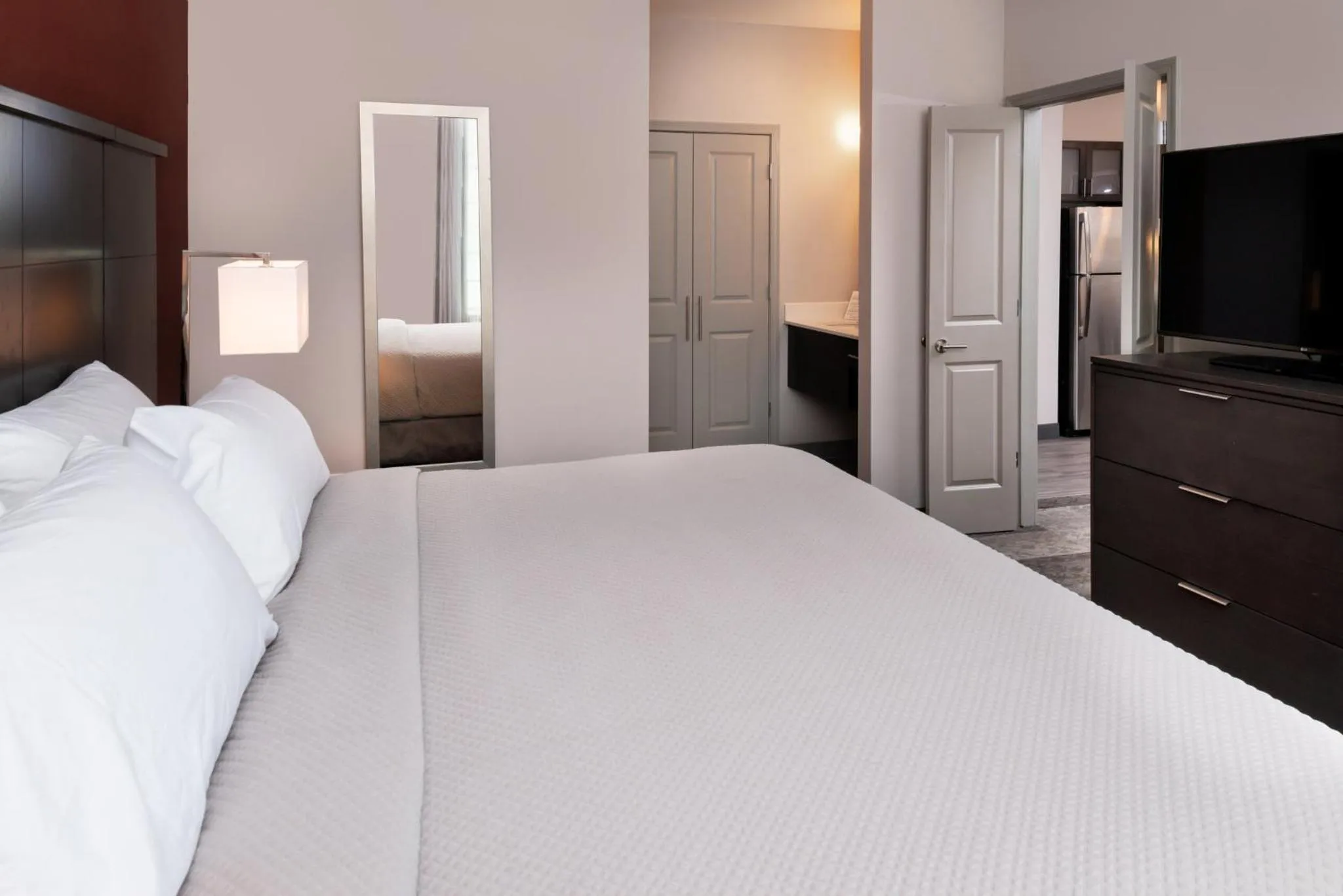 Photo of the whole room, Bed in Staybridge Suites - Lake Charles by IHG