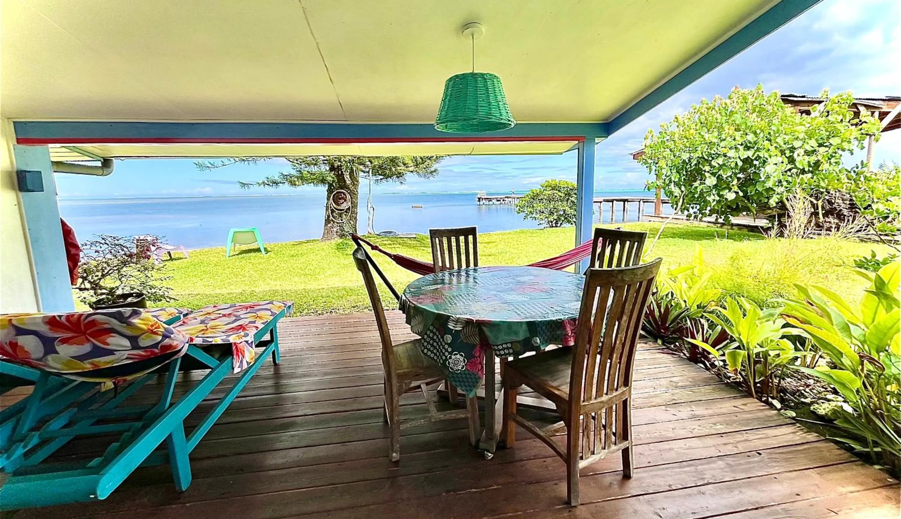 Patio in Linareva Moorea Beach Resort