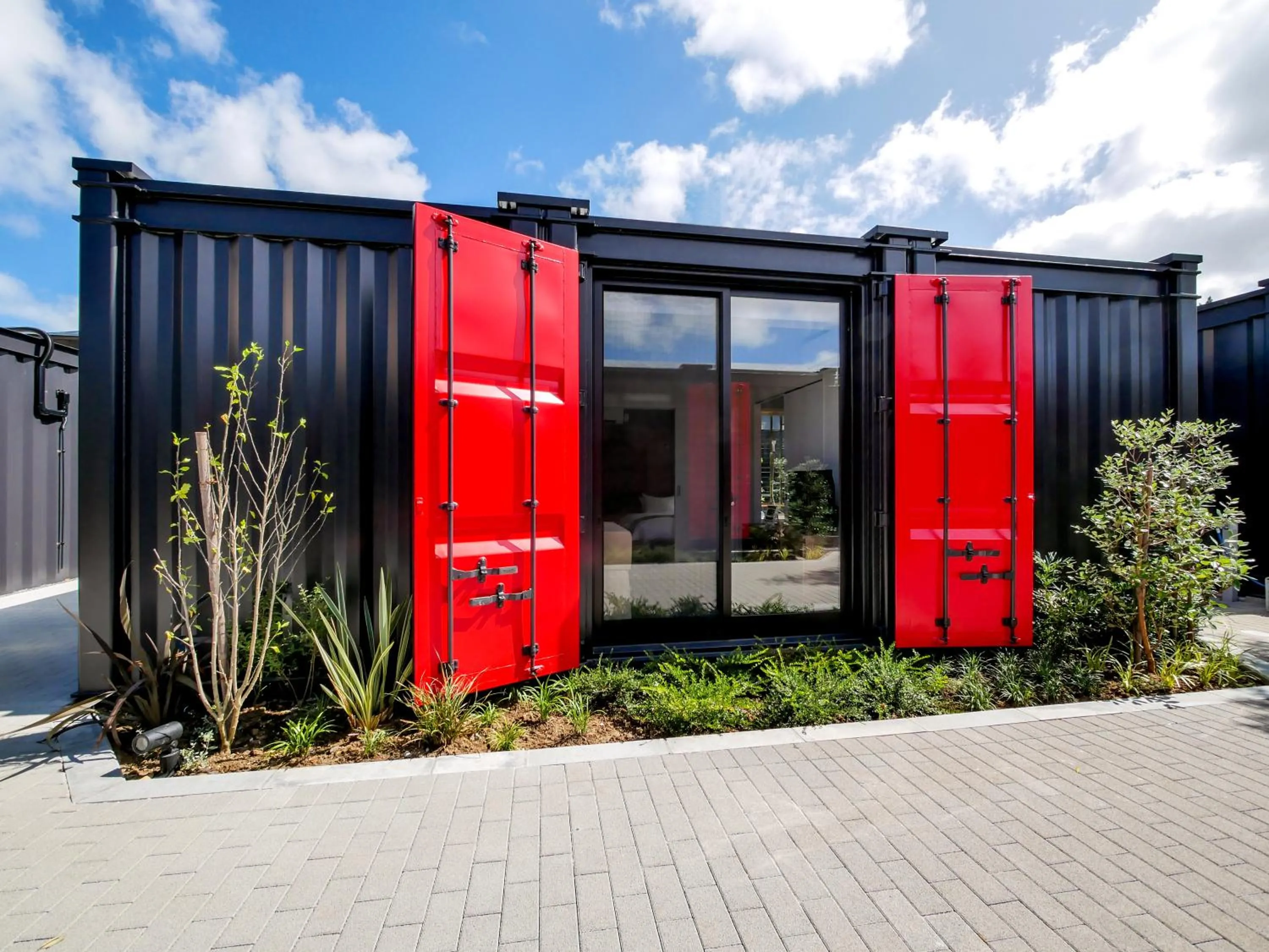 Property building in HOTEL R9 Kujukuri "ex Casual Resort COFF Ichinomiya"