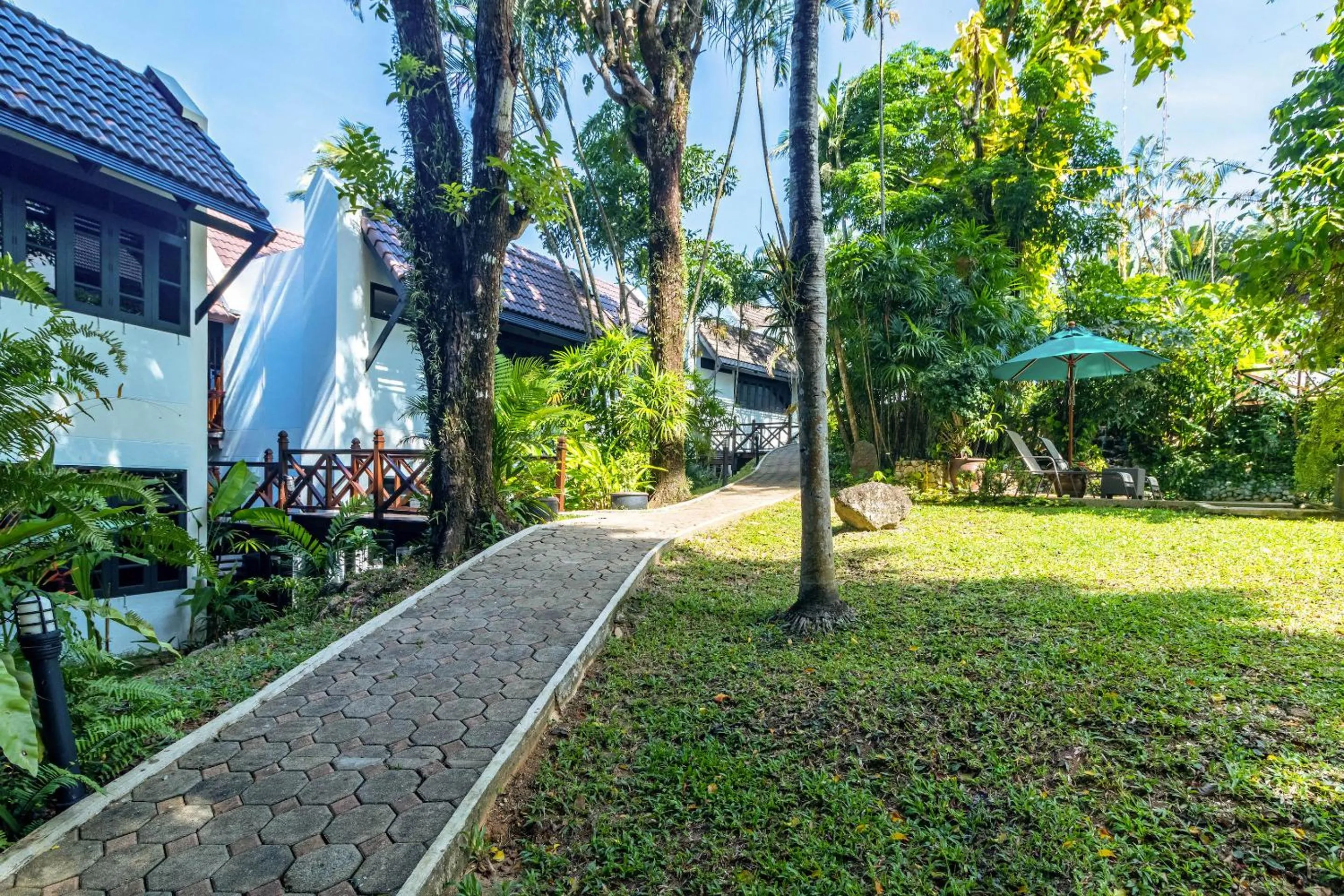 Garden in Kamala Beach Estate Resort - SHA Extra Plus