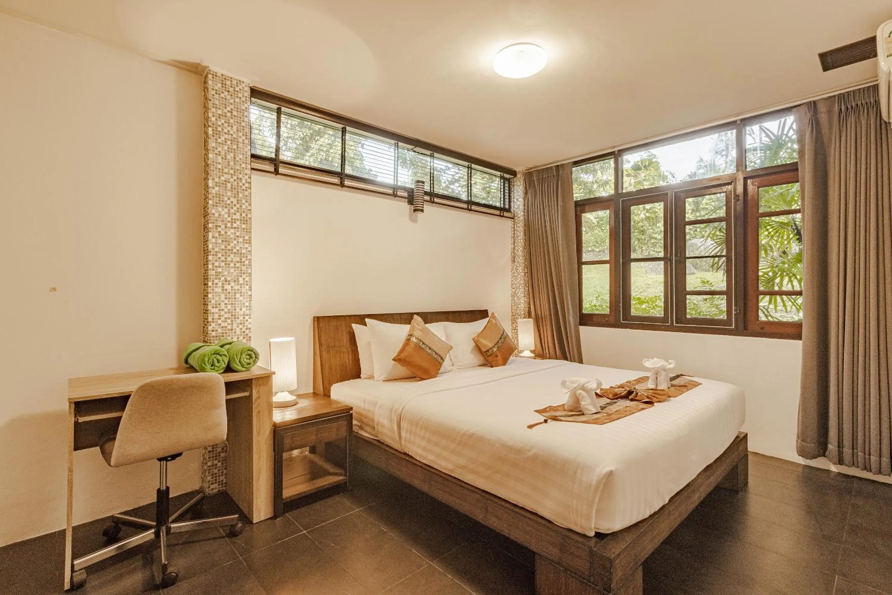 Bed in Kamala Beach Estate Resort - SHA Extra Plus