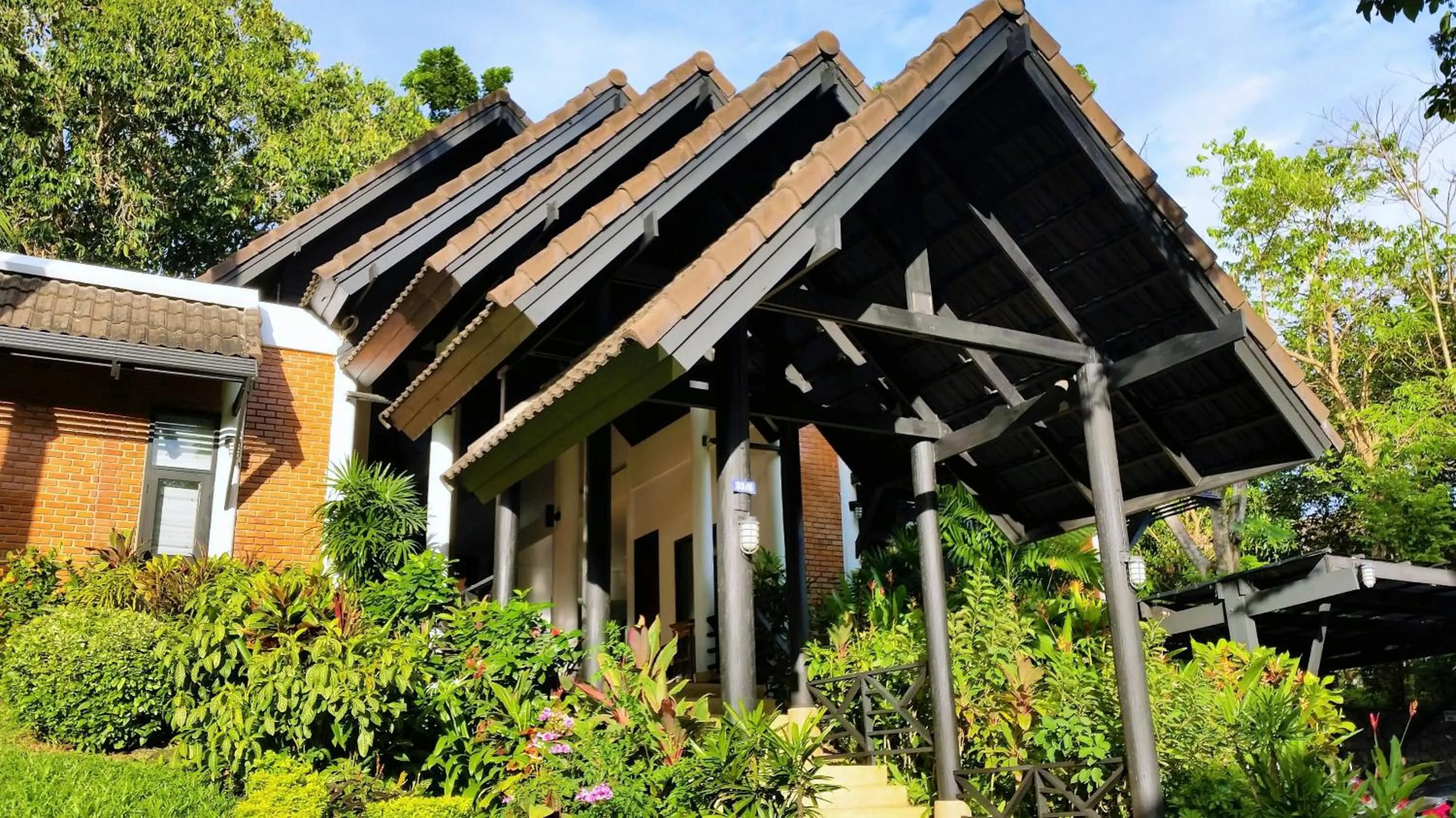 Facade/entrance in Kamala Beach Estate Resort - SHA Extra Plus