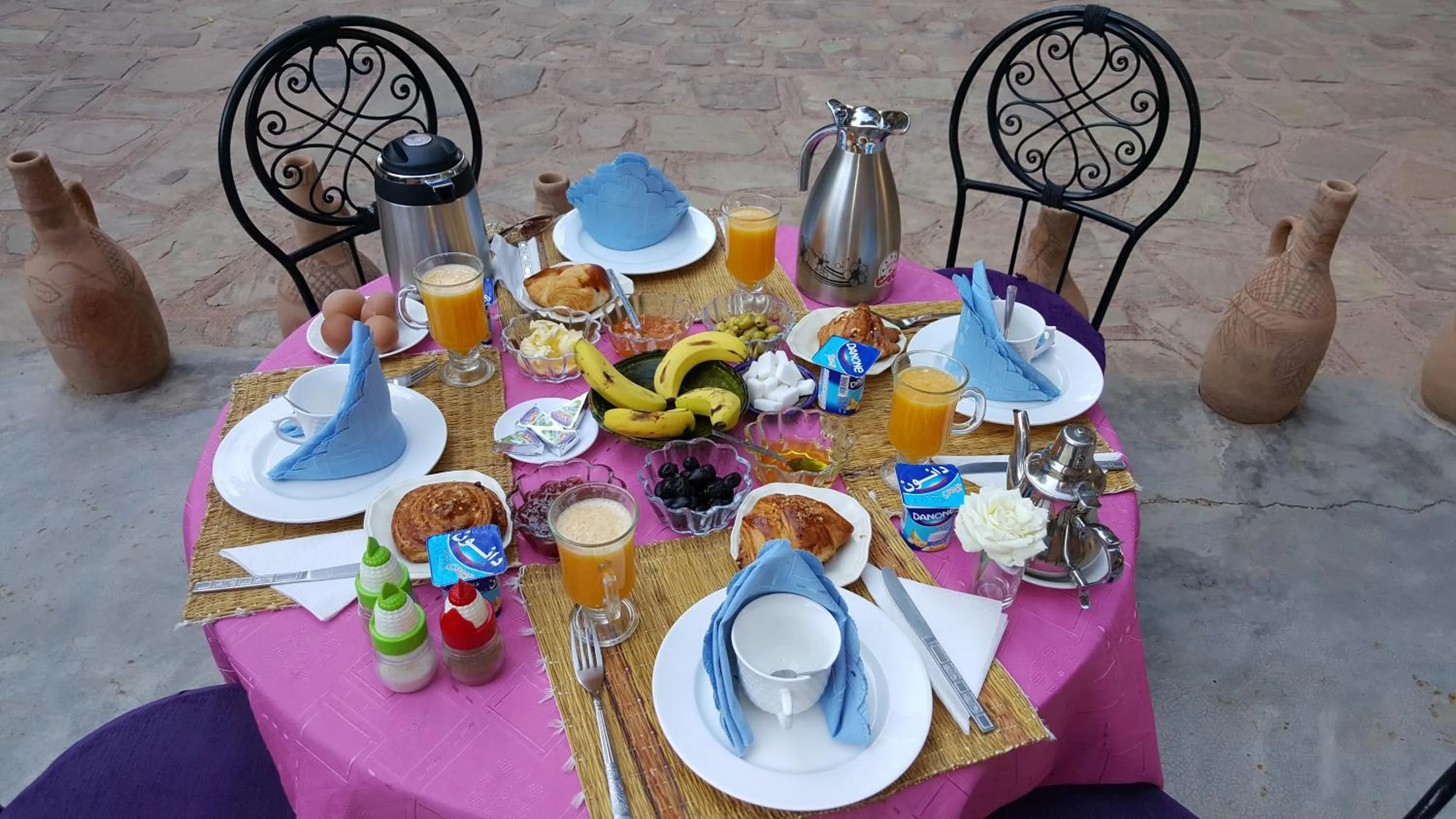 Breakfast in Berbère de la Montagne HoteL