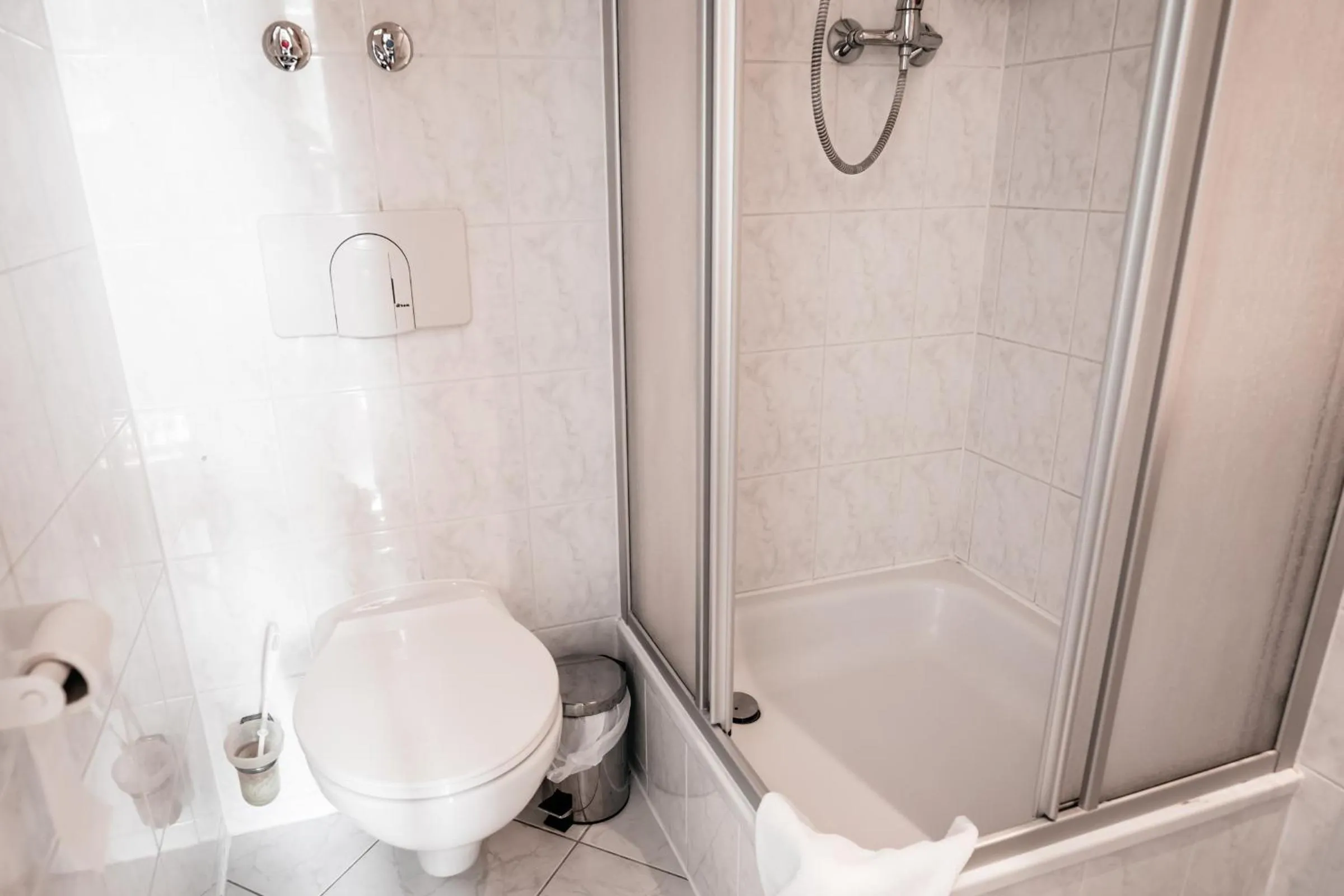 Bathroom in Hotel am Fluss