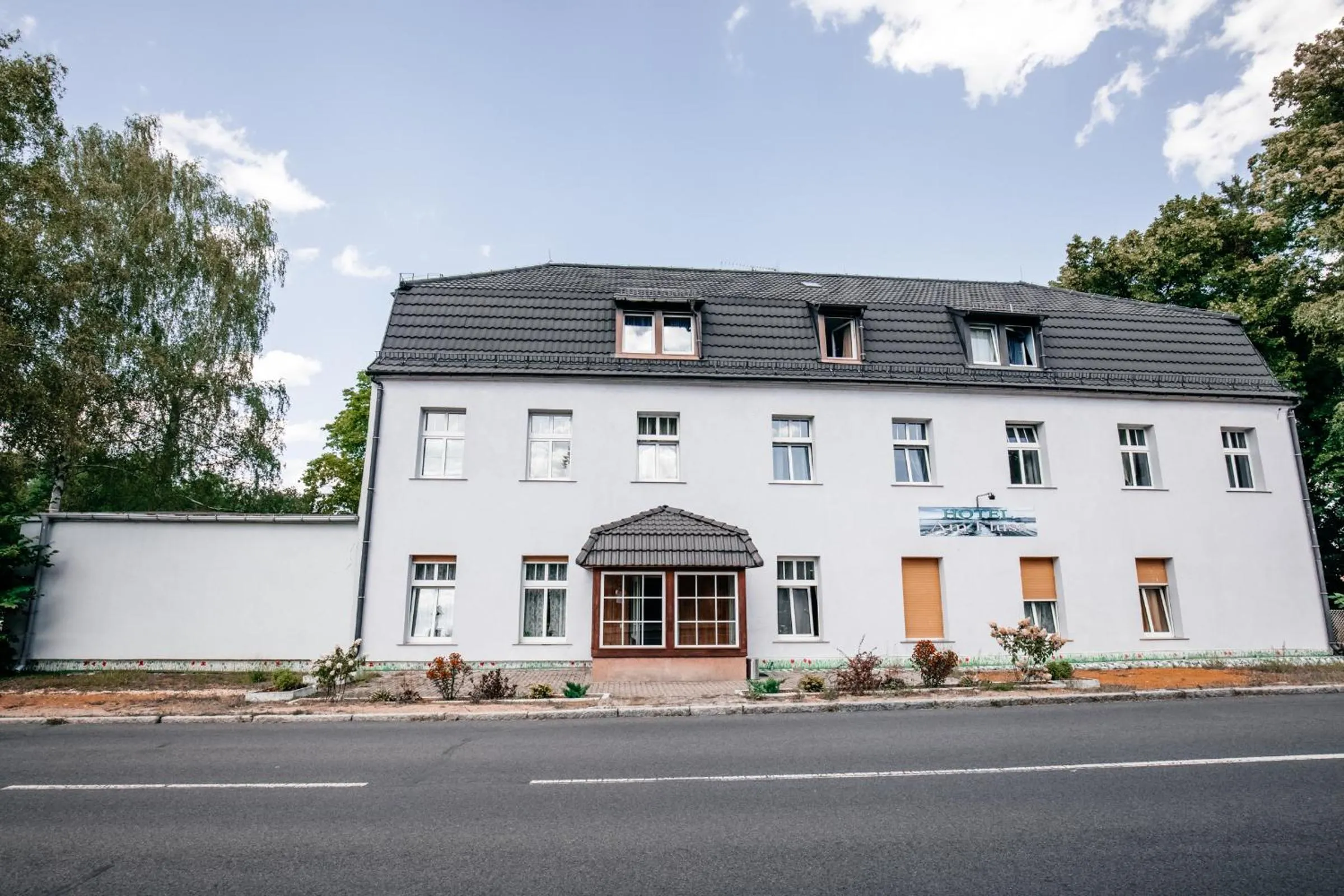 Property building in Hotel am Fluss