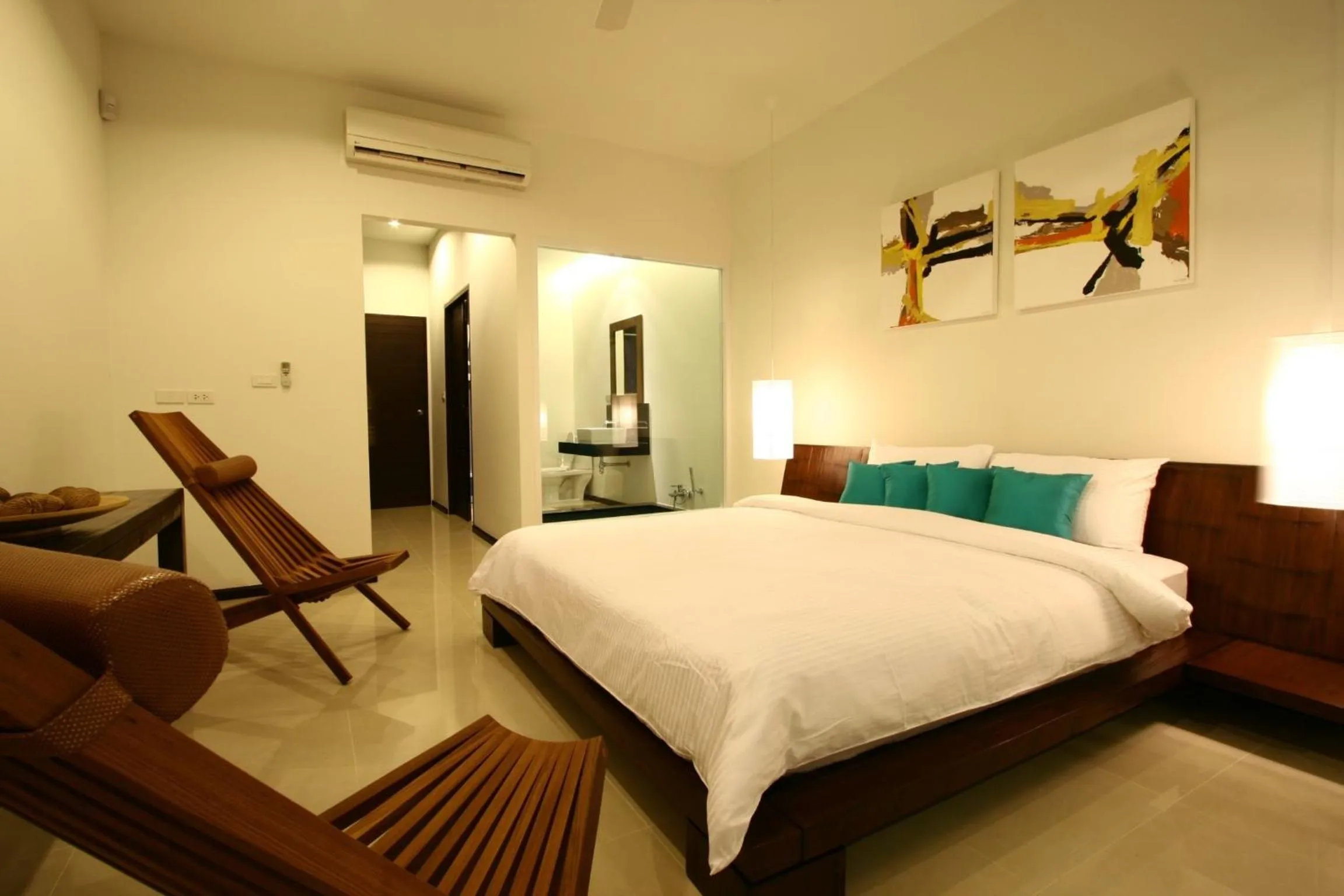 Bed in Two Villas HOLIDAY - Oxygen Style Bangtao Beach, Phuket