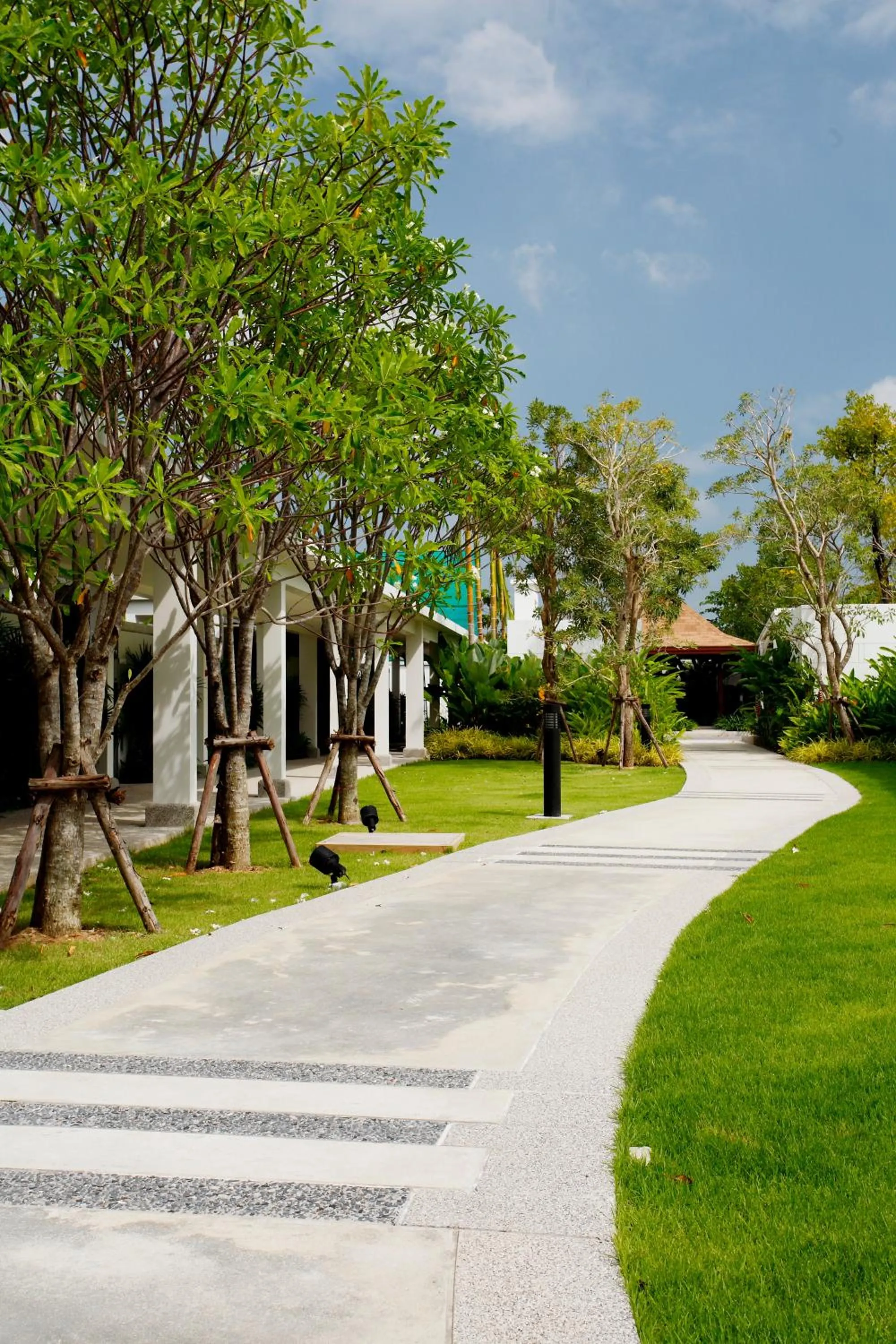 Garden in Two Villas HOLIDAY - Oxygen Style Bangtao Beach, Phuket