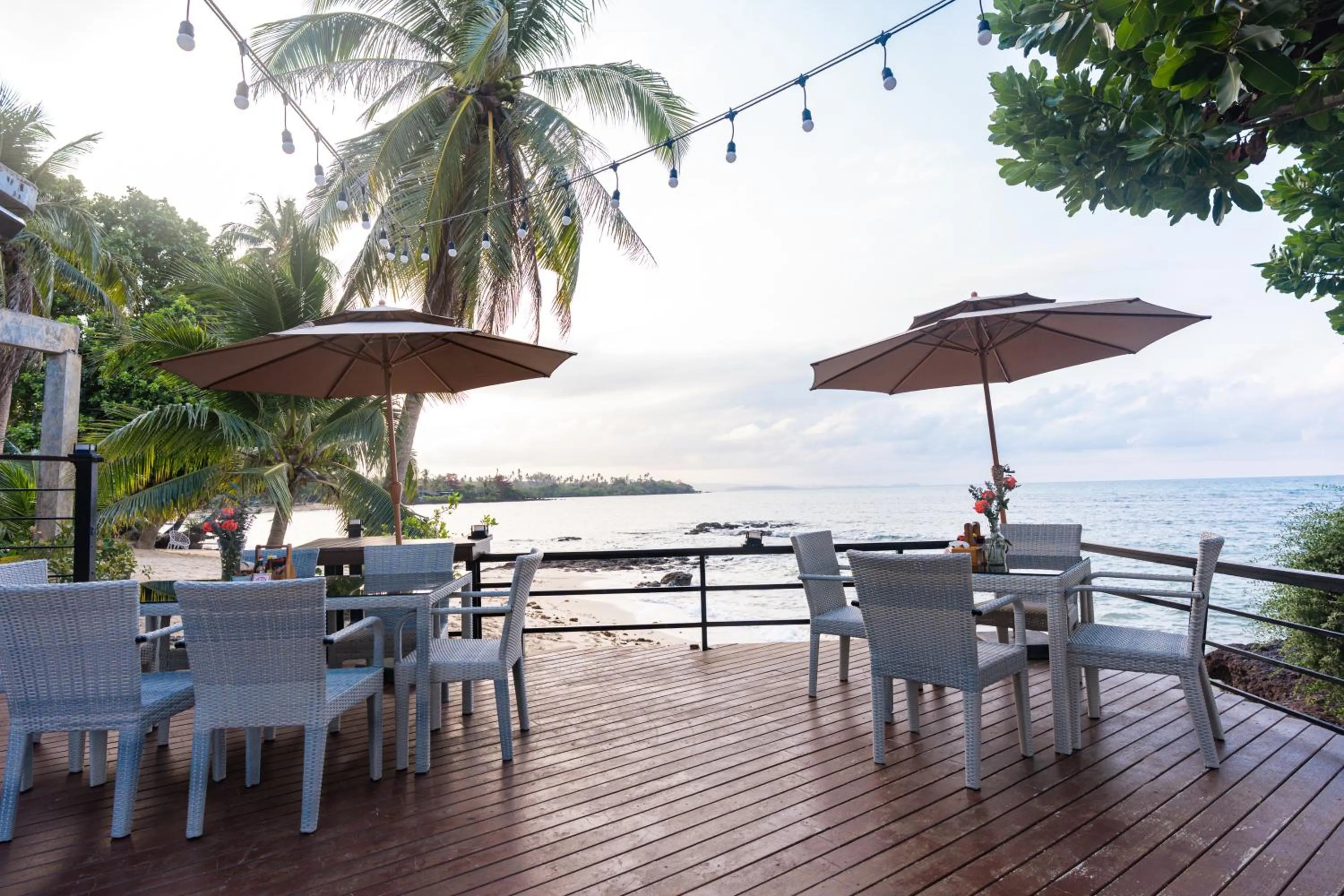 Restaurant/places to eat in Koh Mak White Sand Beach