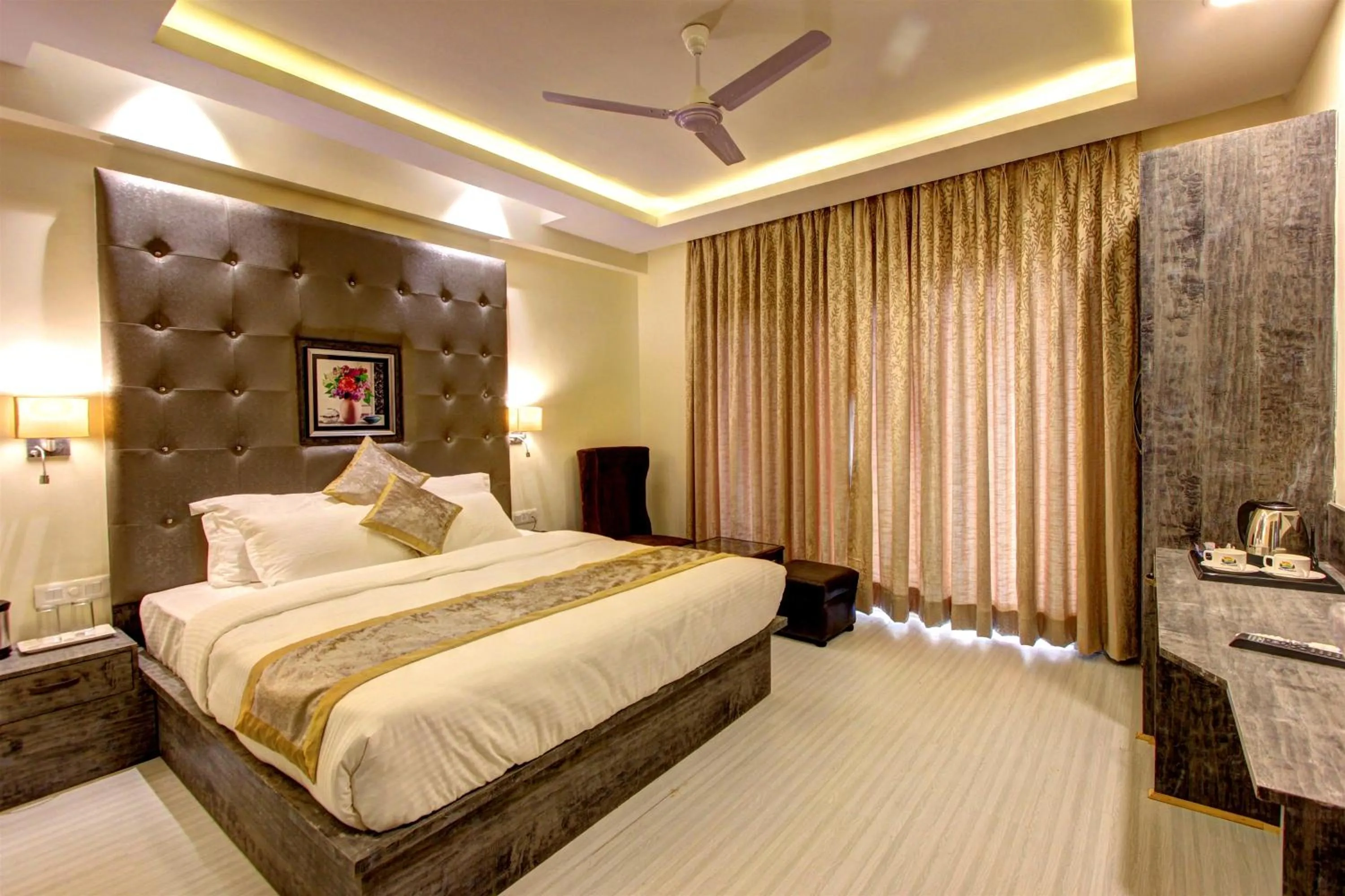 Bedroom in Hill County Resort & Spa