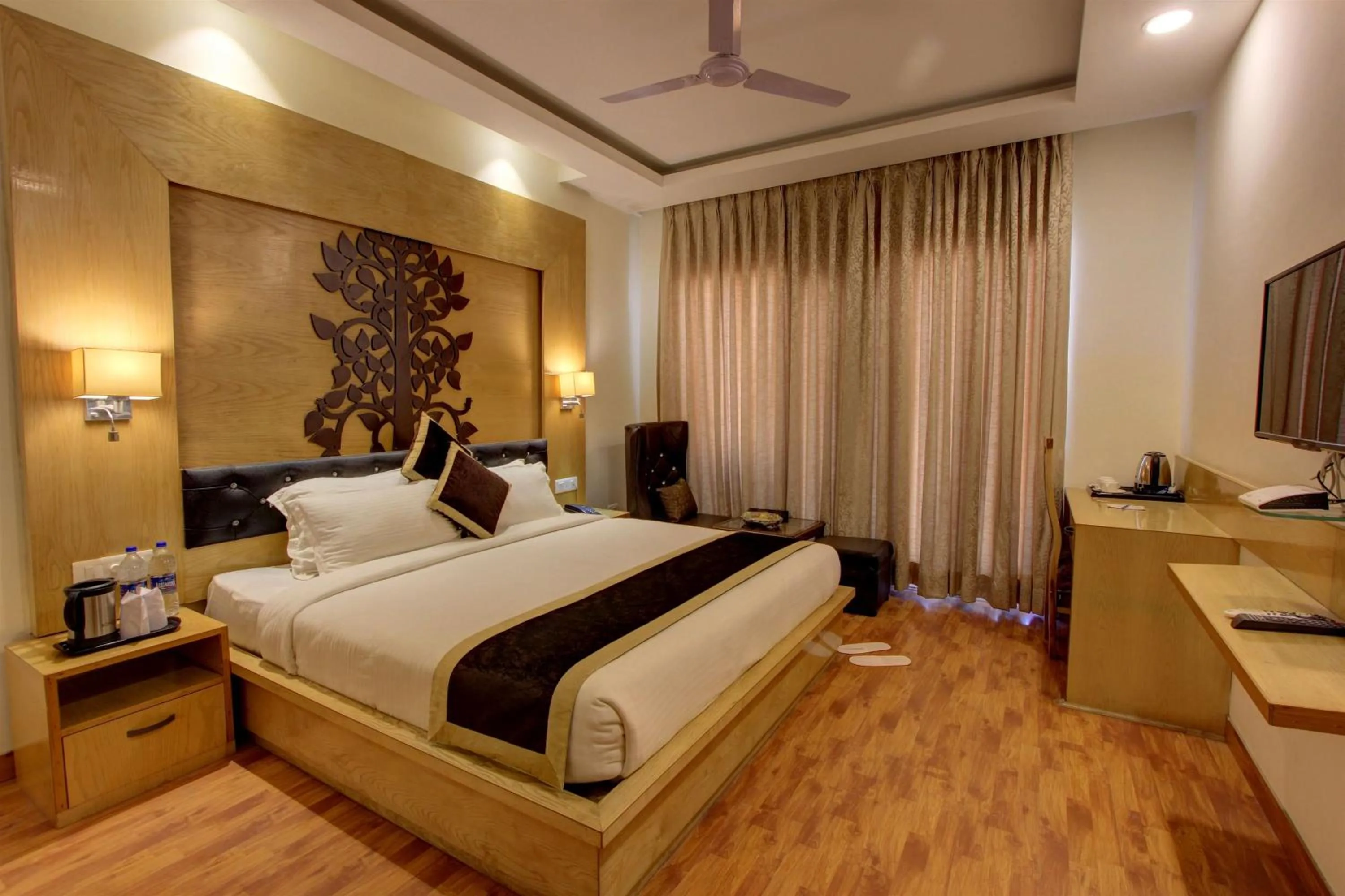 Bedroom in Hill County Resort & Spa