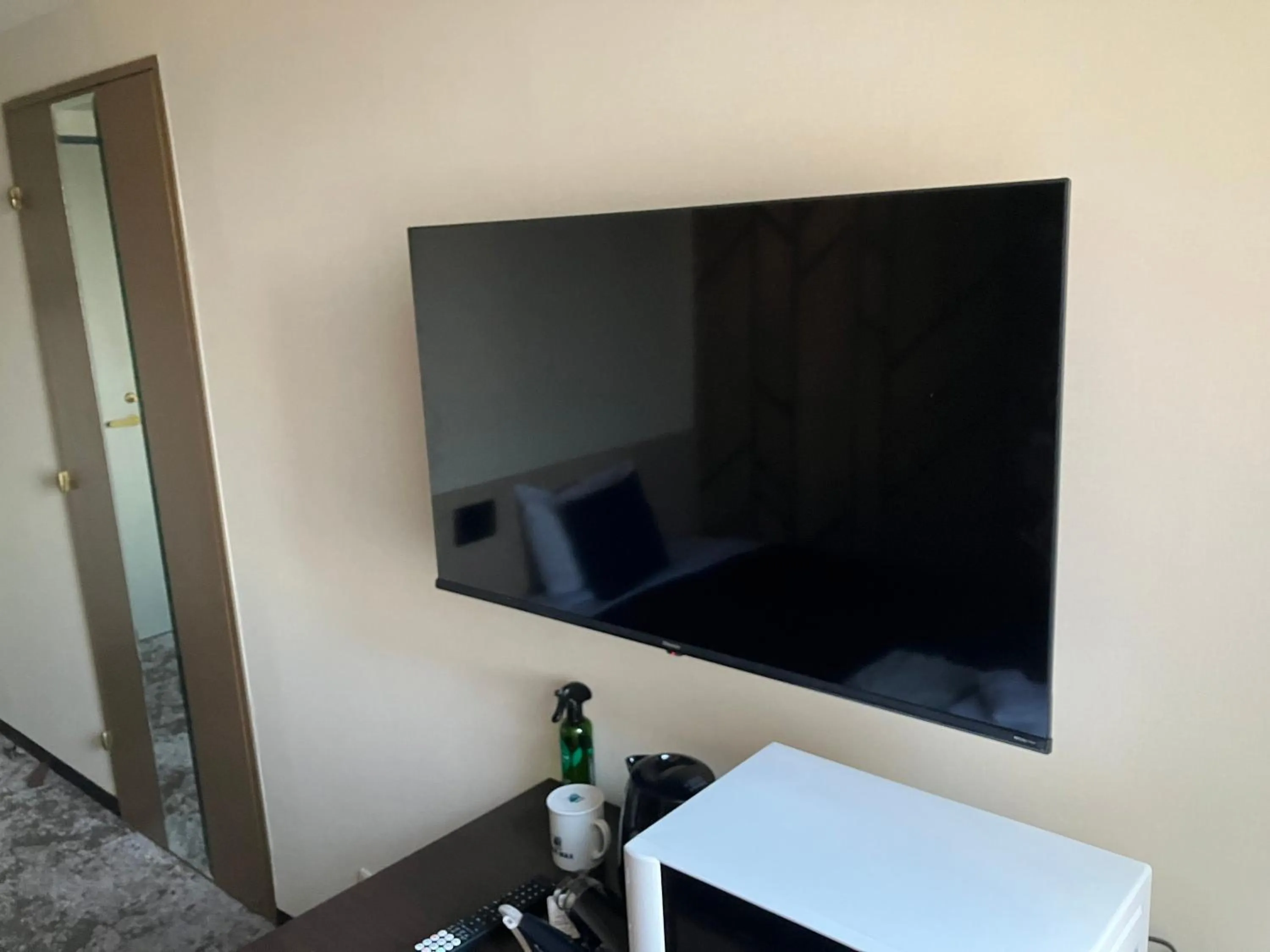 TV and multimedia in HOTEL LiVEMAX BUDGET Amagasaki