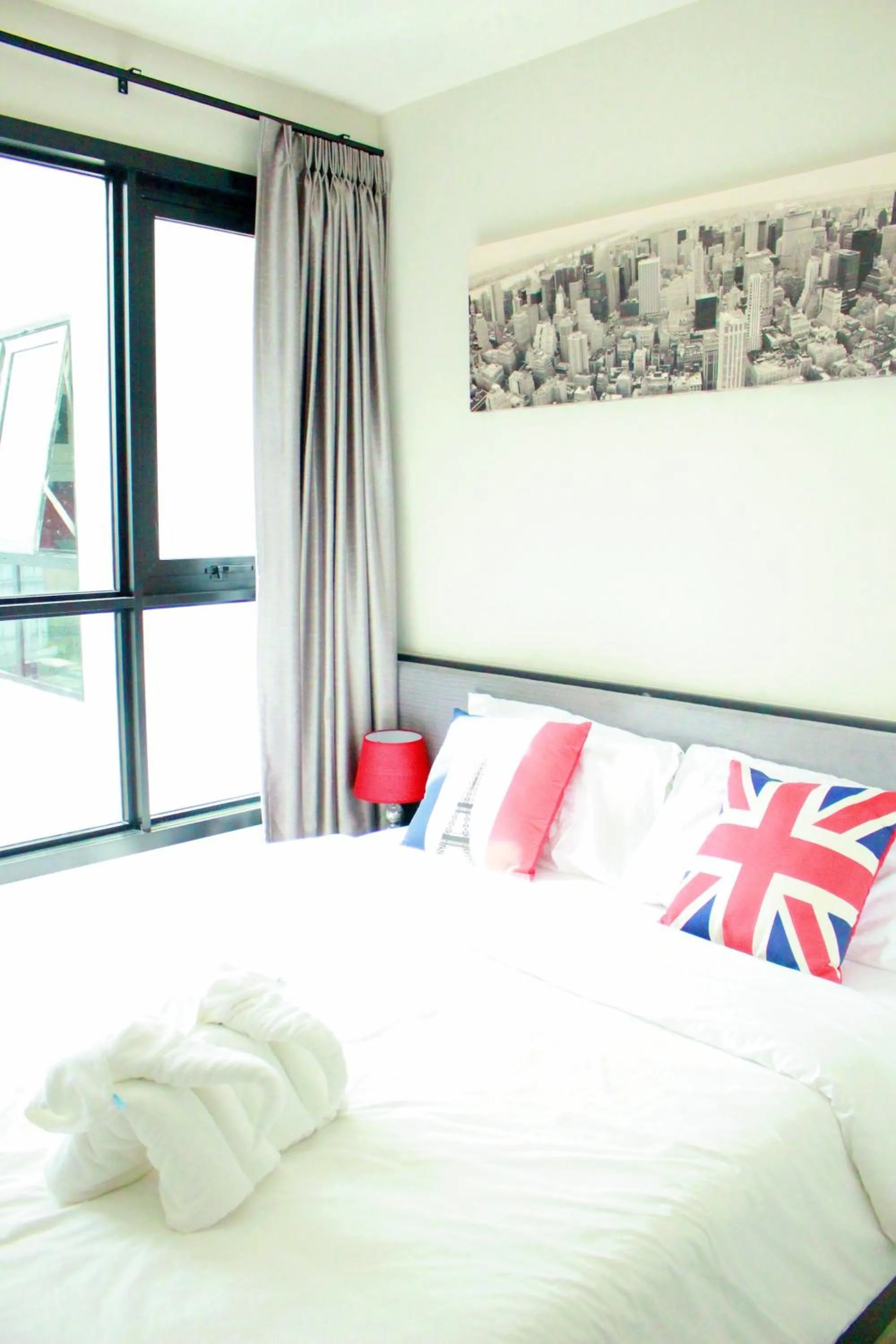 bunk bed, Bed in LLX Apartments at The Base condo