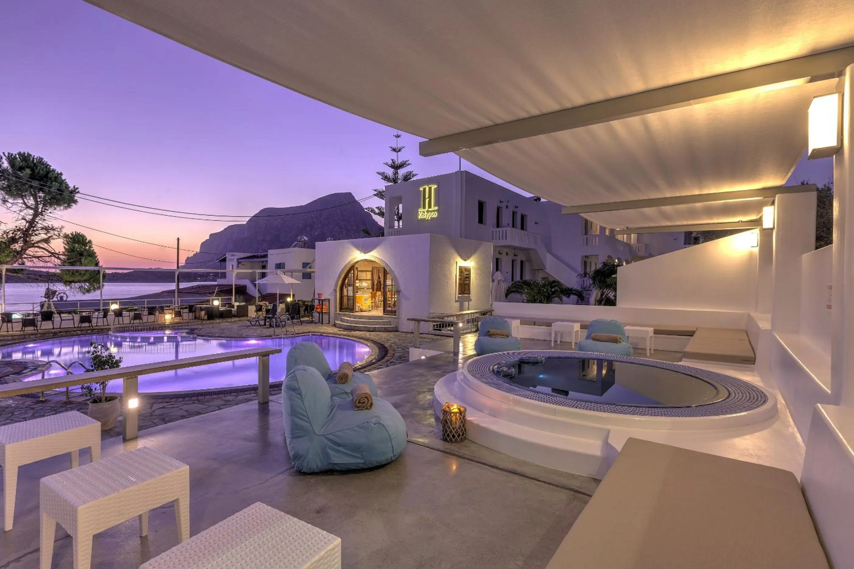 Hot Tub in Kalypso Studios