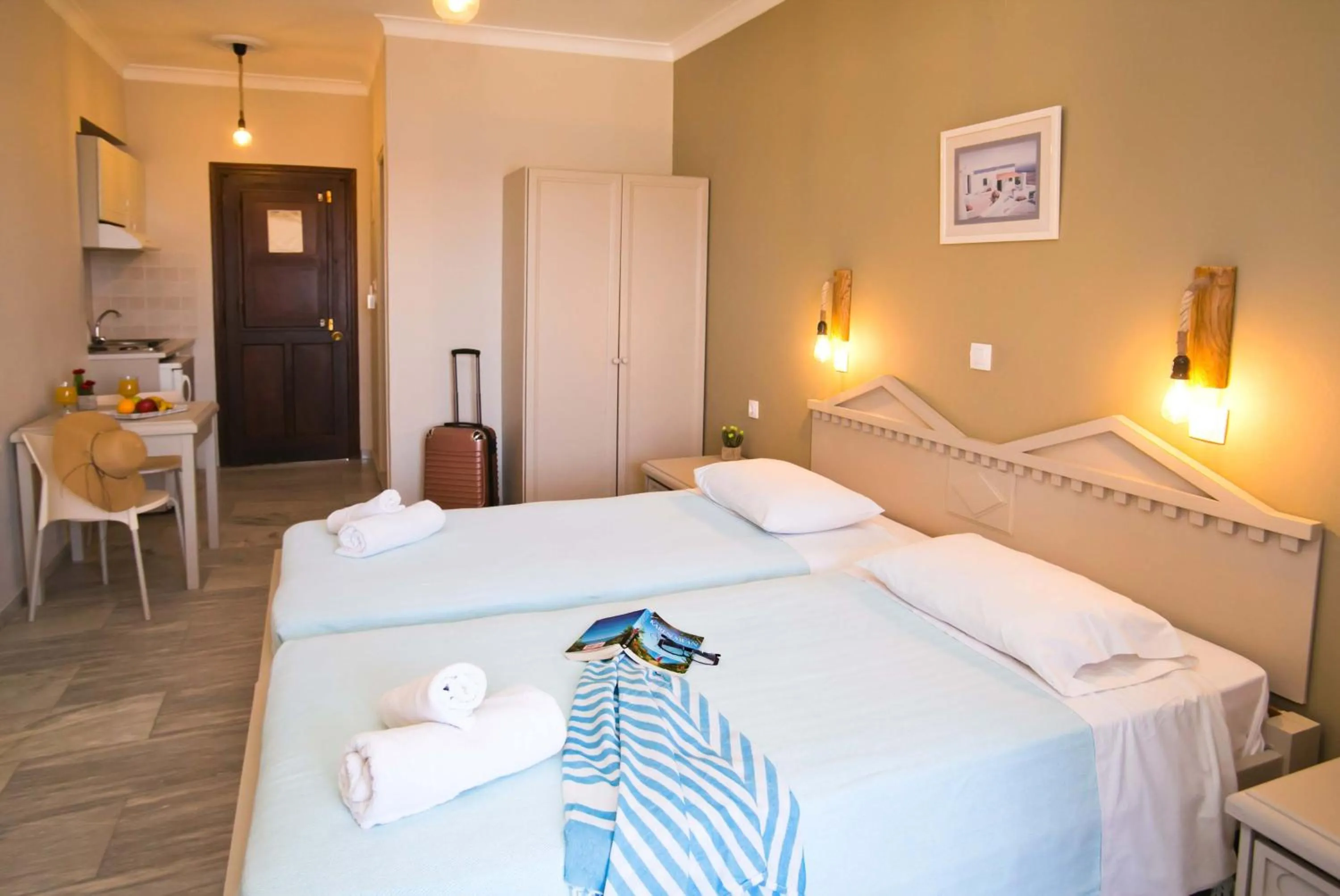 Bed in Kalypso Studios