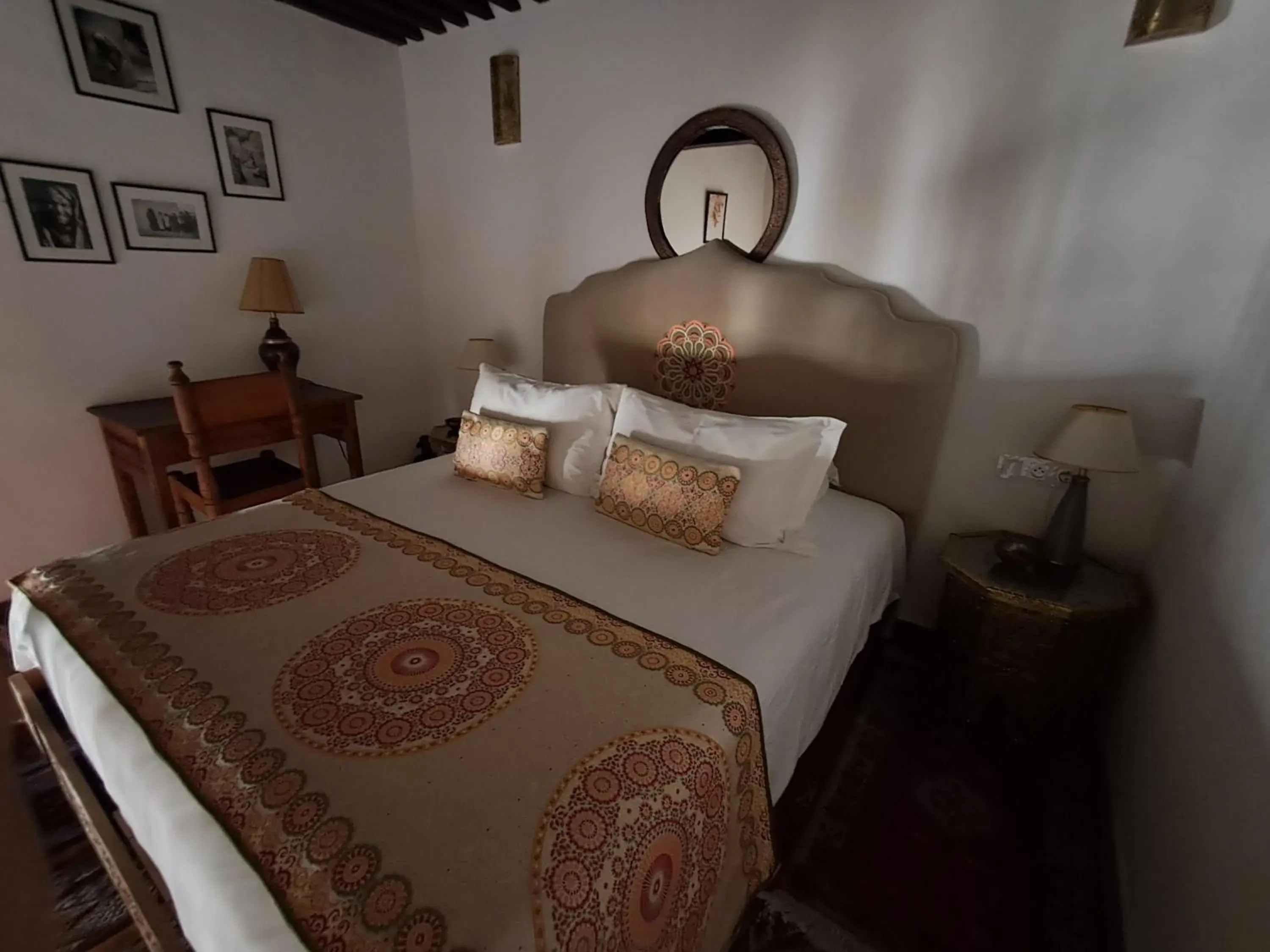 Double Room - single occupancy in Riad Al Bartal Double Room - single occupancy in Riad Al Bartal