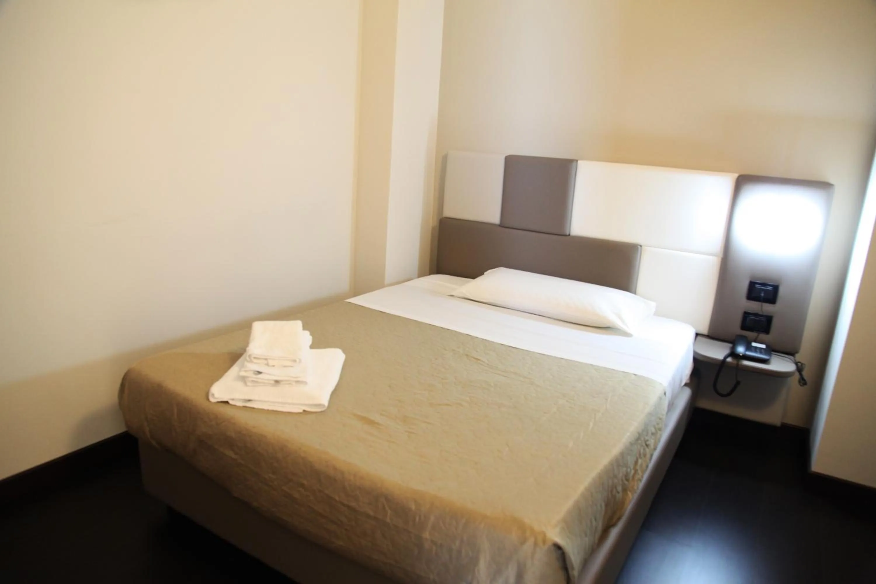 Bed in Hotel Sogni D'Oro Airport