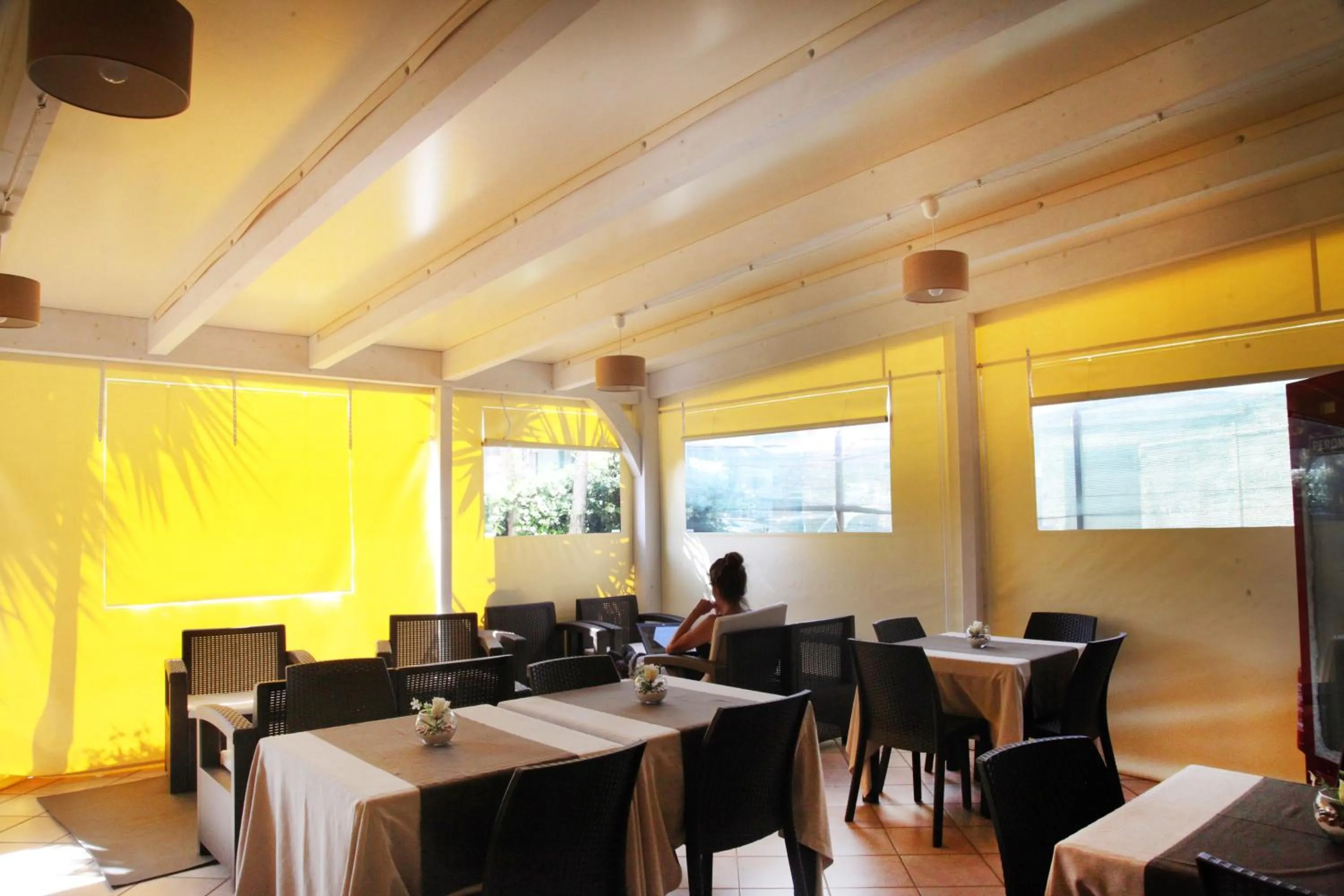 Hotel Sogni D'Oro Airport