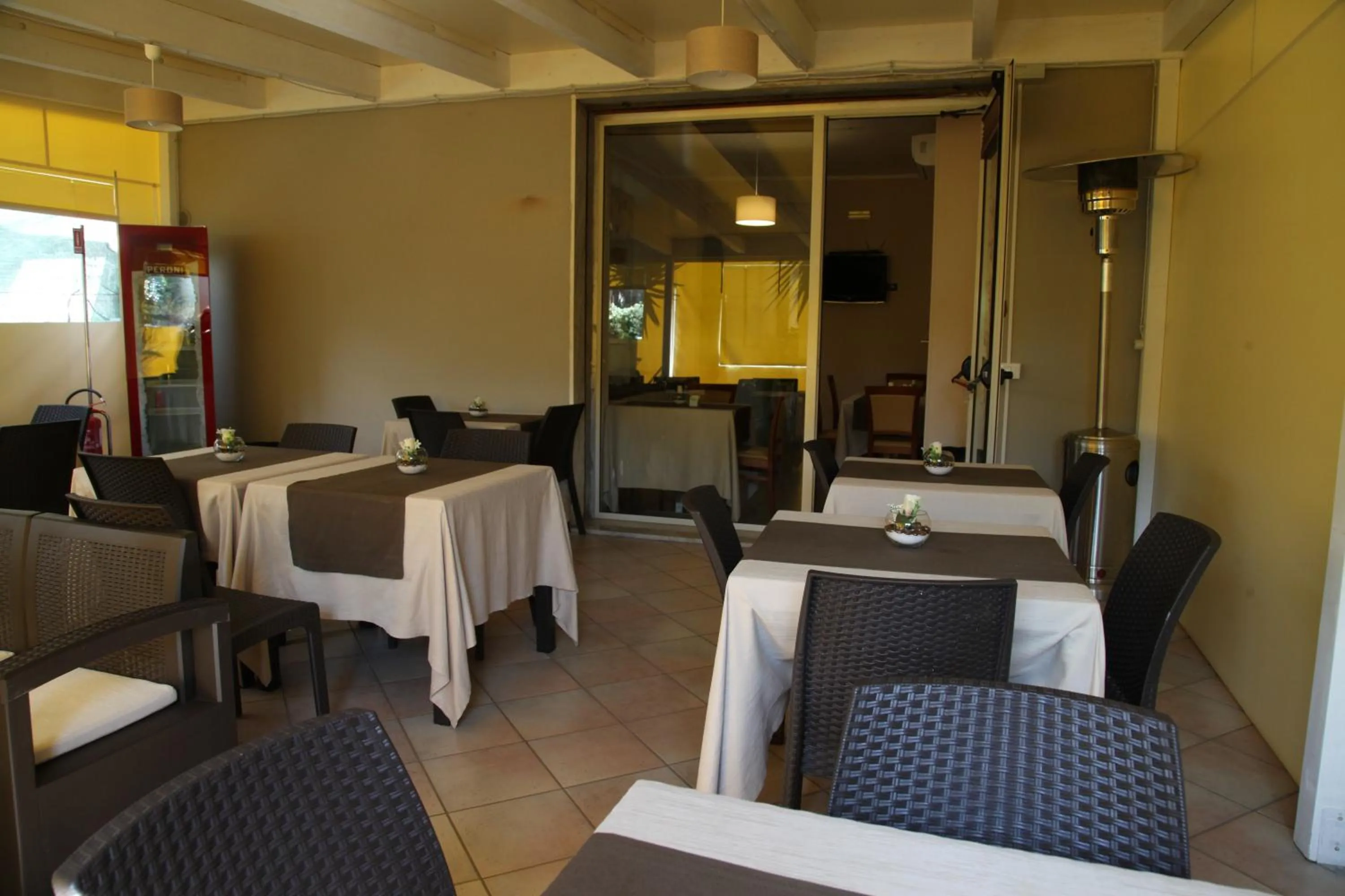 Hotel Sogni D'Oro Airport