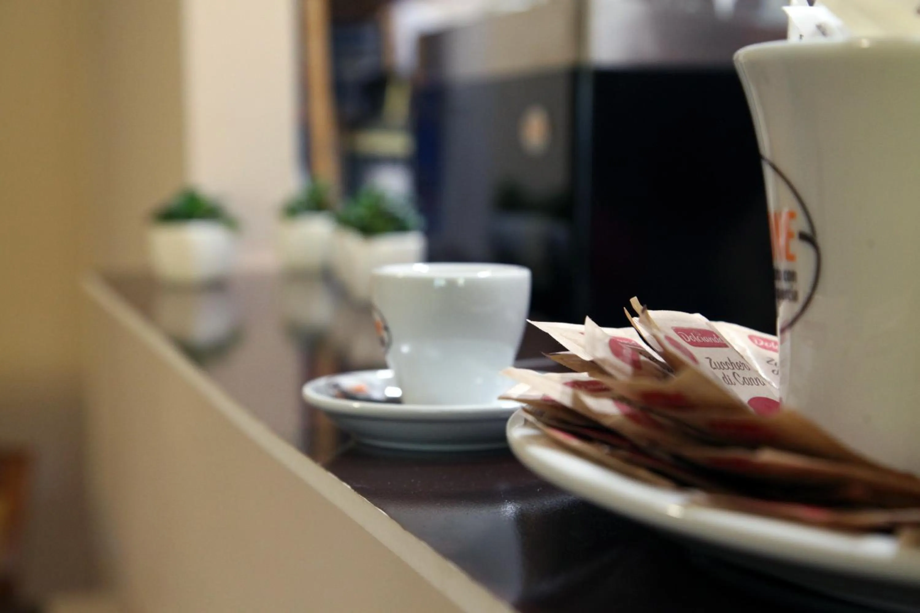 Lounge or bar in Hotel Sogni D'Oro Airport
