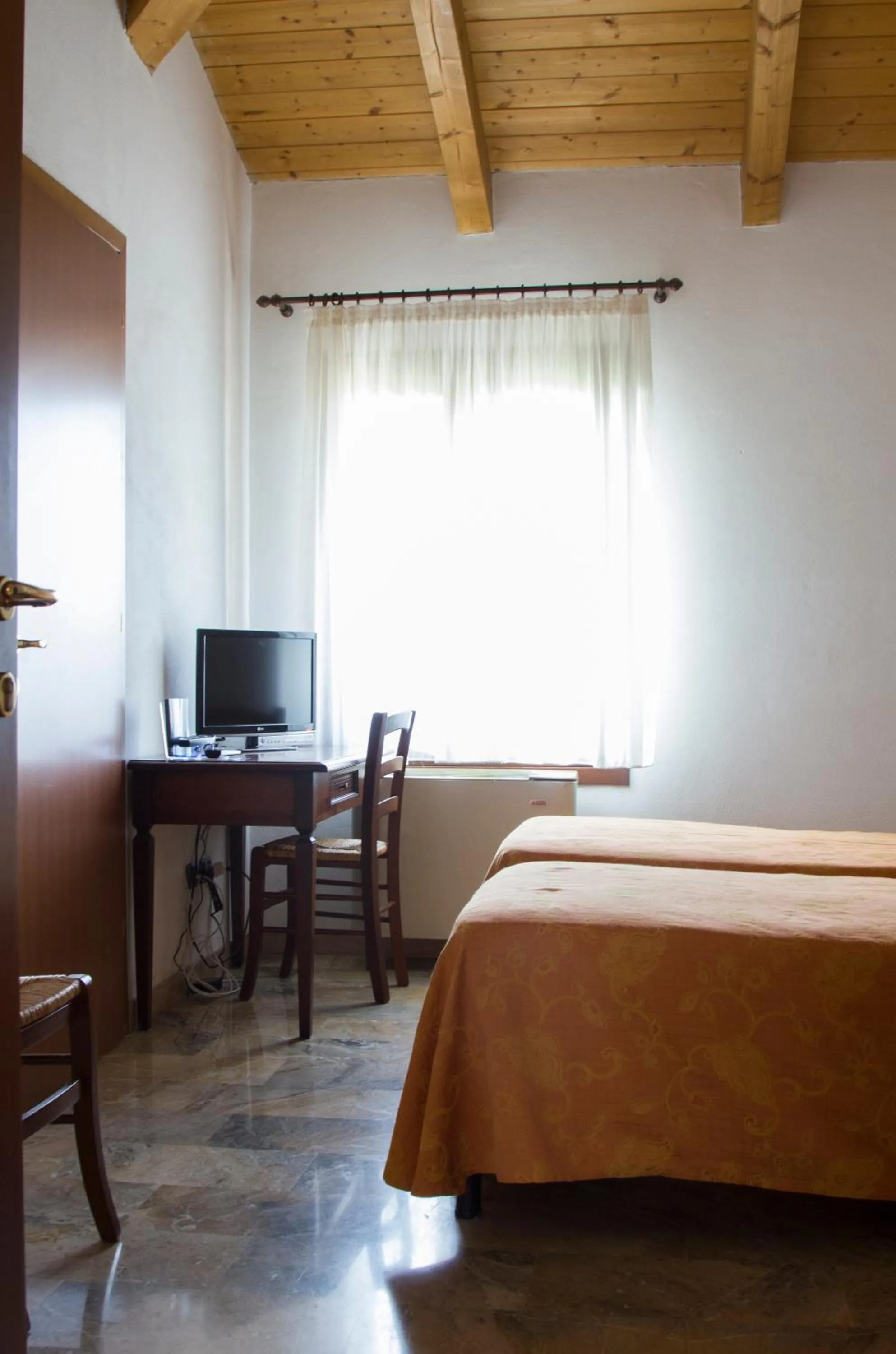 Photo of the whole room, Bed in Agriturismo Cà Nuova