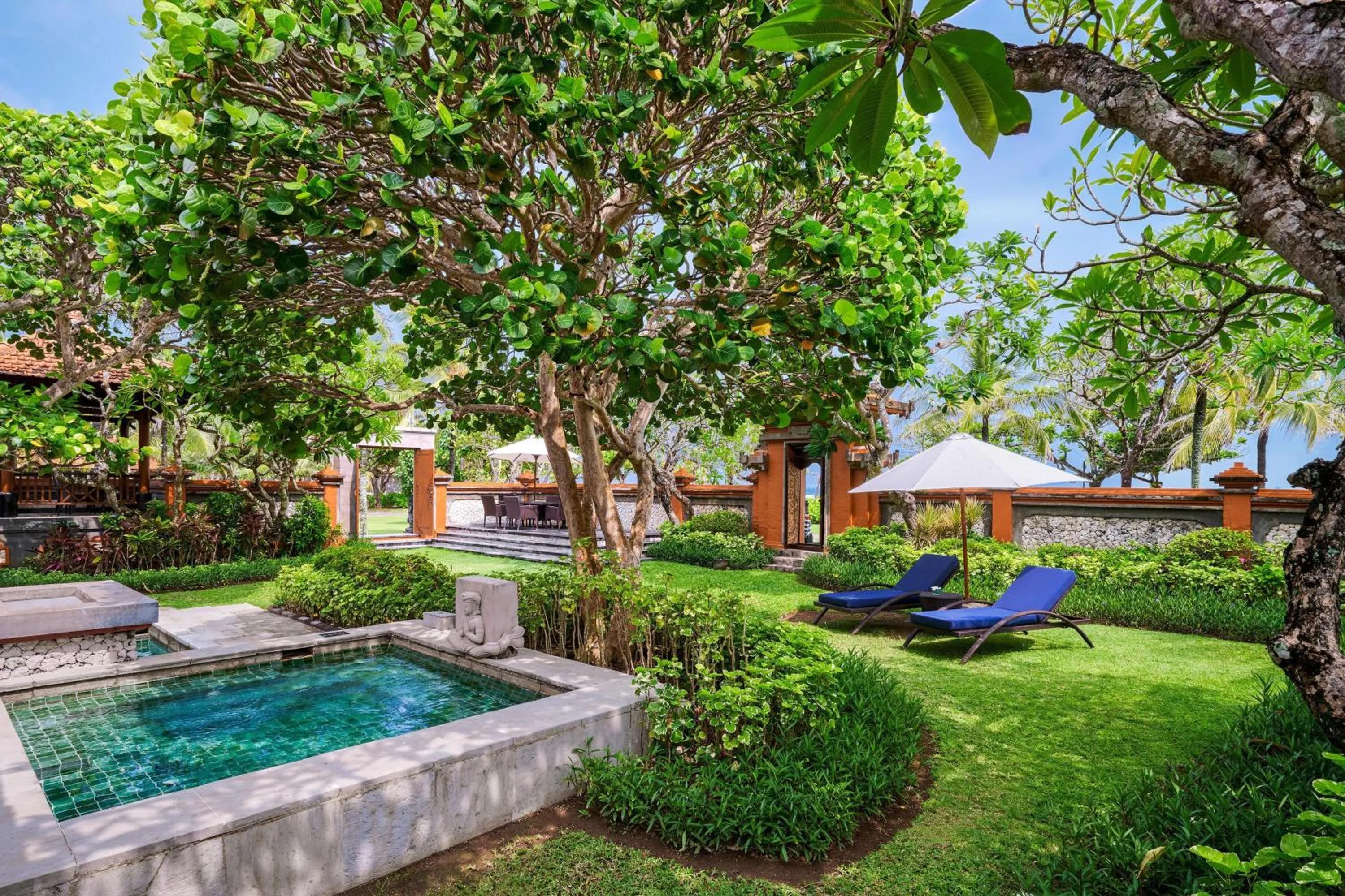 Swimming pool in Grand Hyatt Bali
