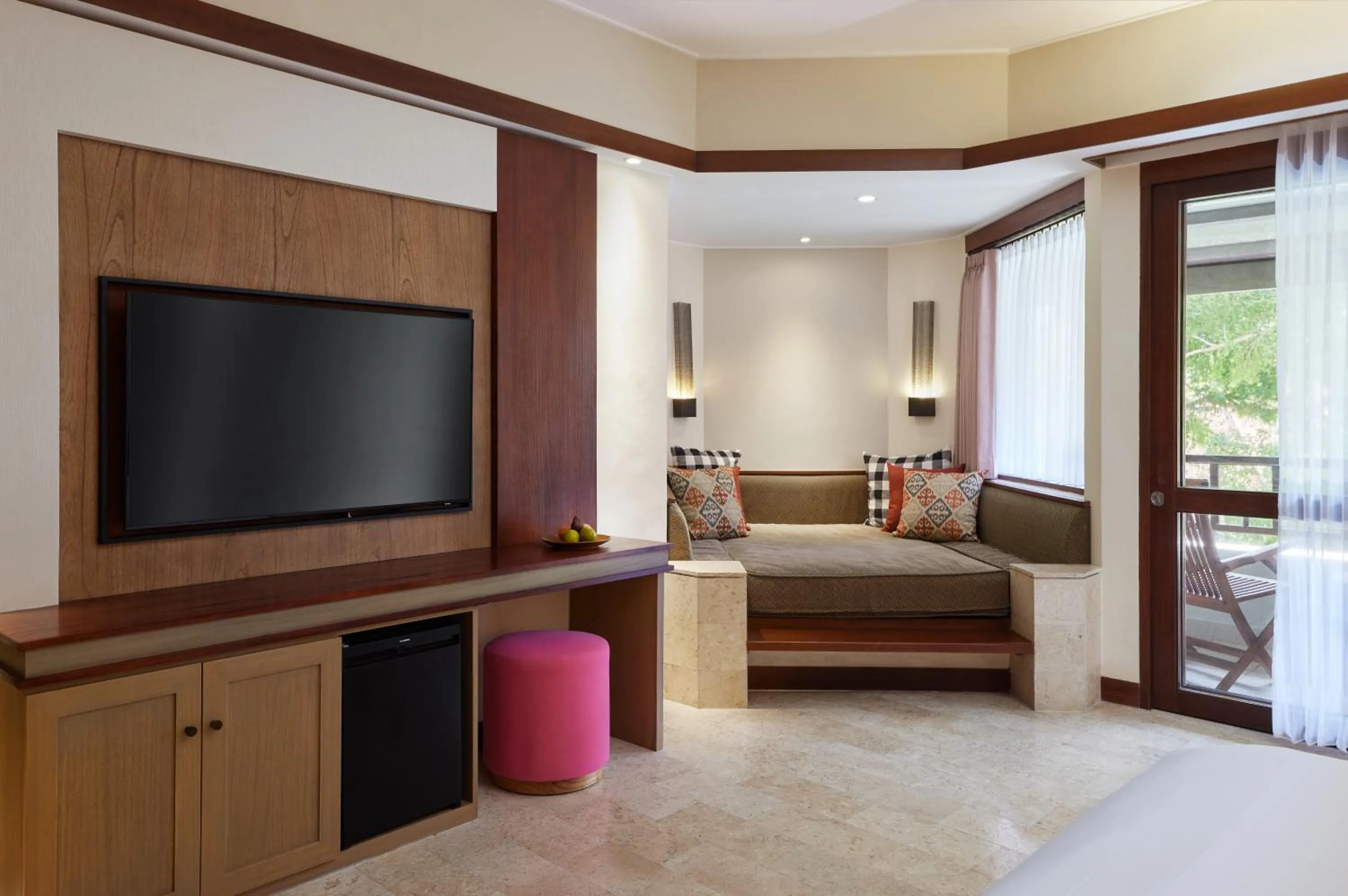 TV and multimedia, Bed in Grand Hyatt Bali