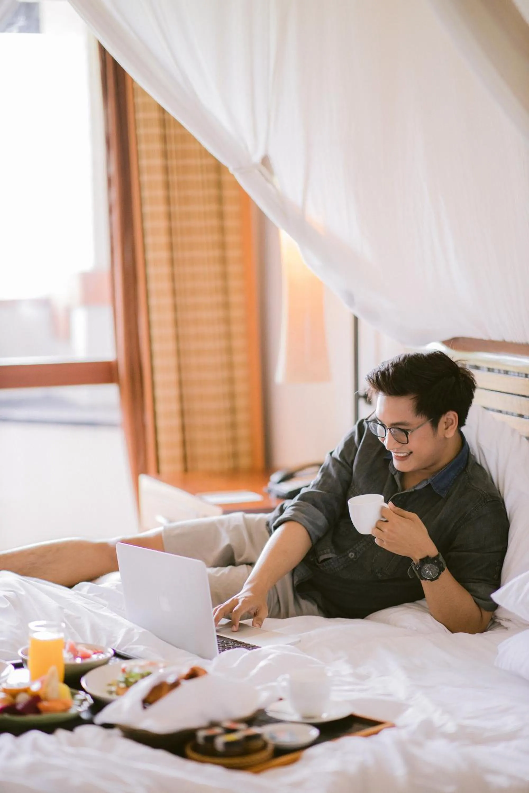 Breakfast, Bed in Grand Hyatt Bali