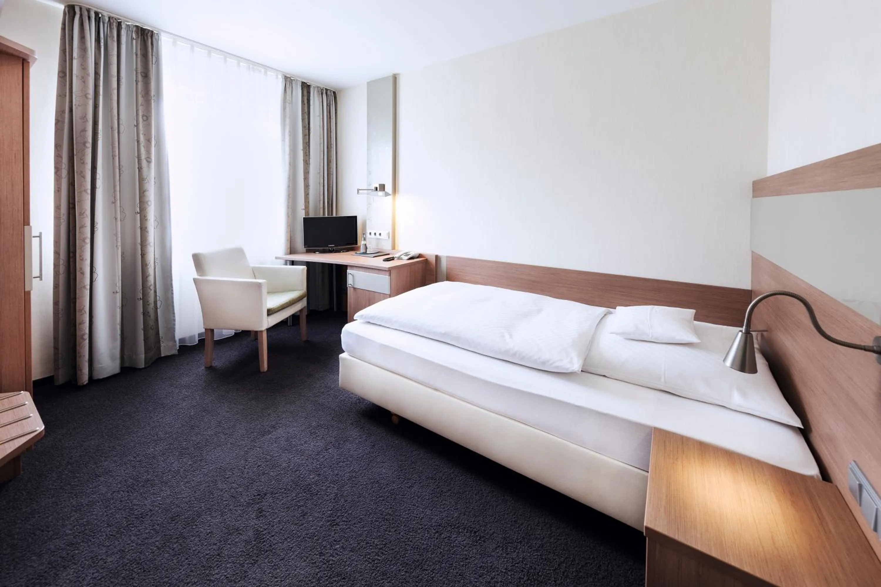 Photo of the whole room, Bed in Hotel Rieth