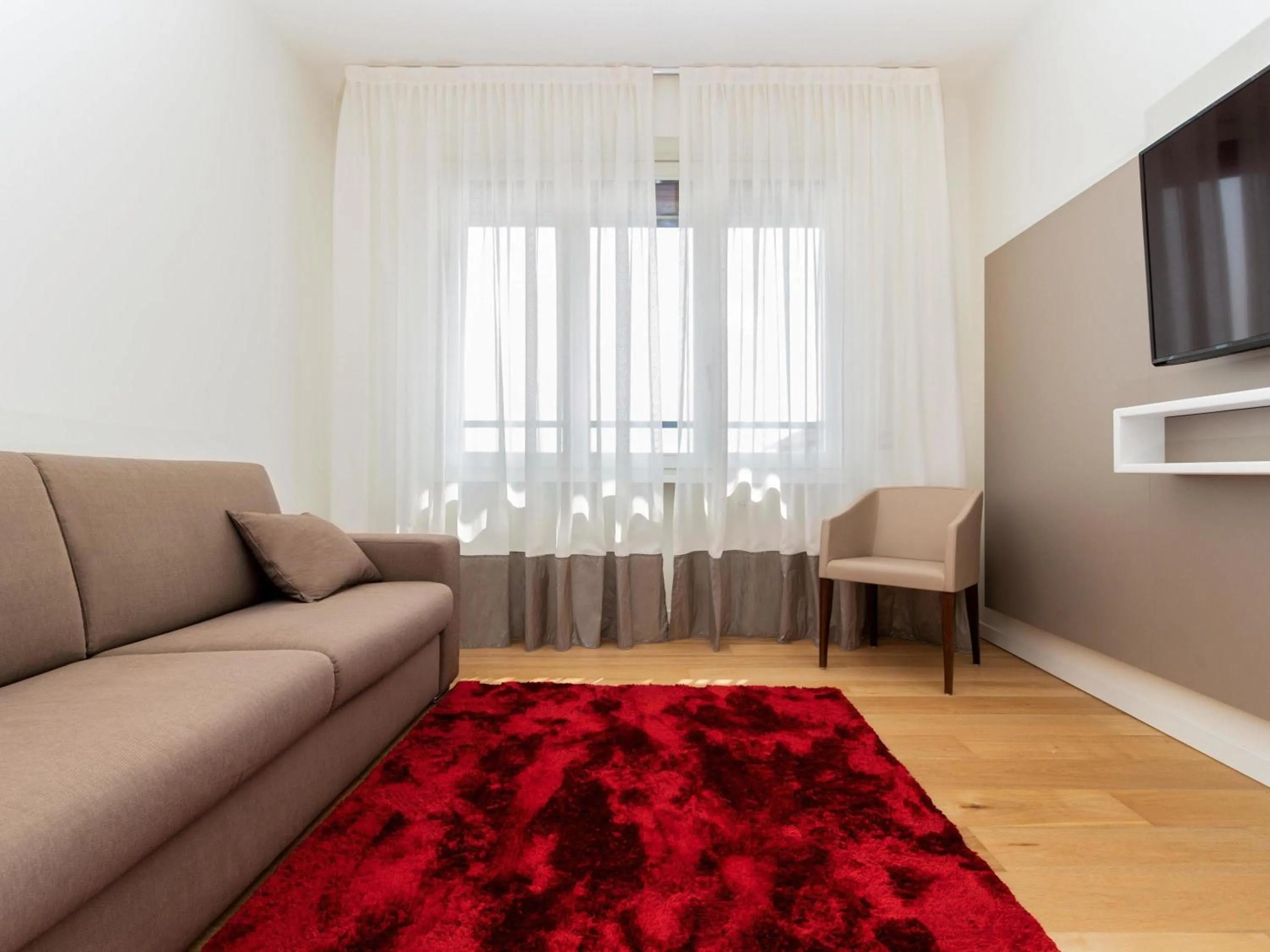 Bedroom in Hotel Mercure Milano Solari