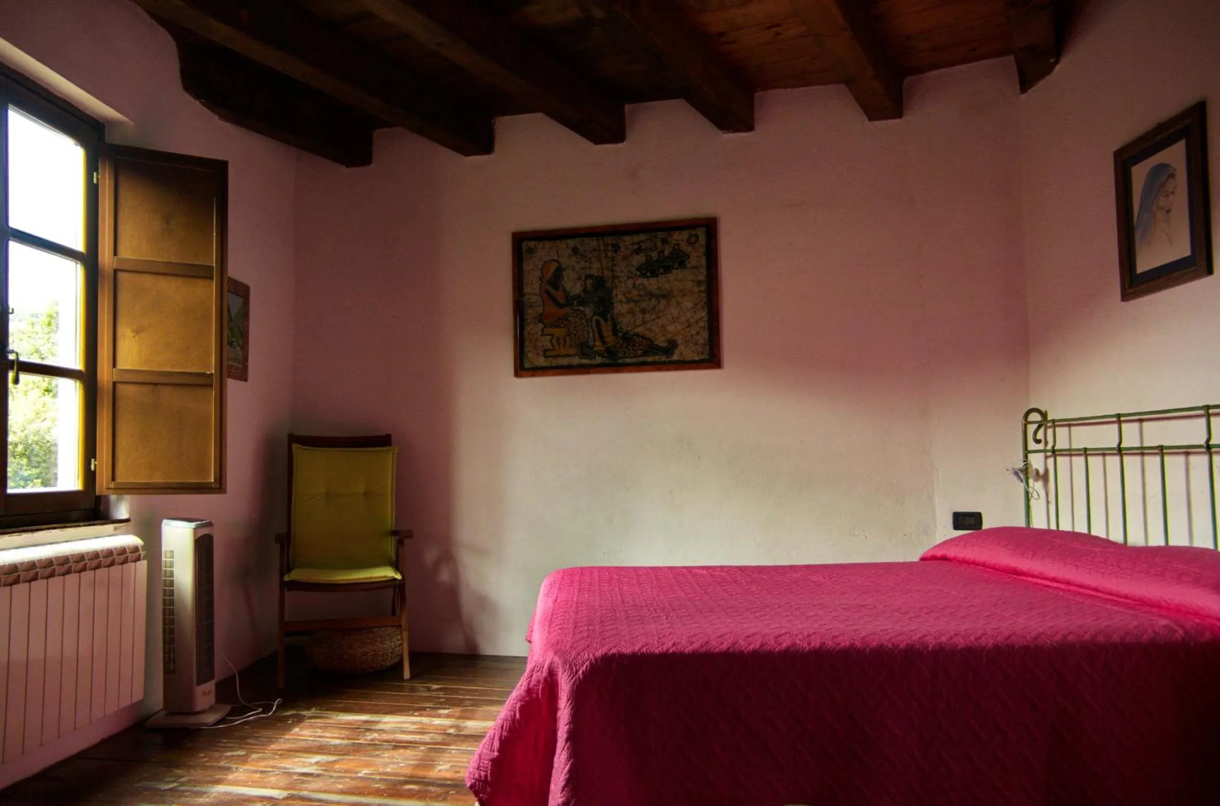 Bed in Le Petit Chateau