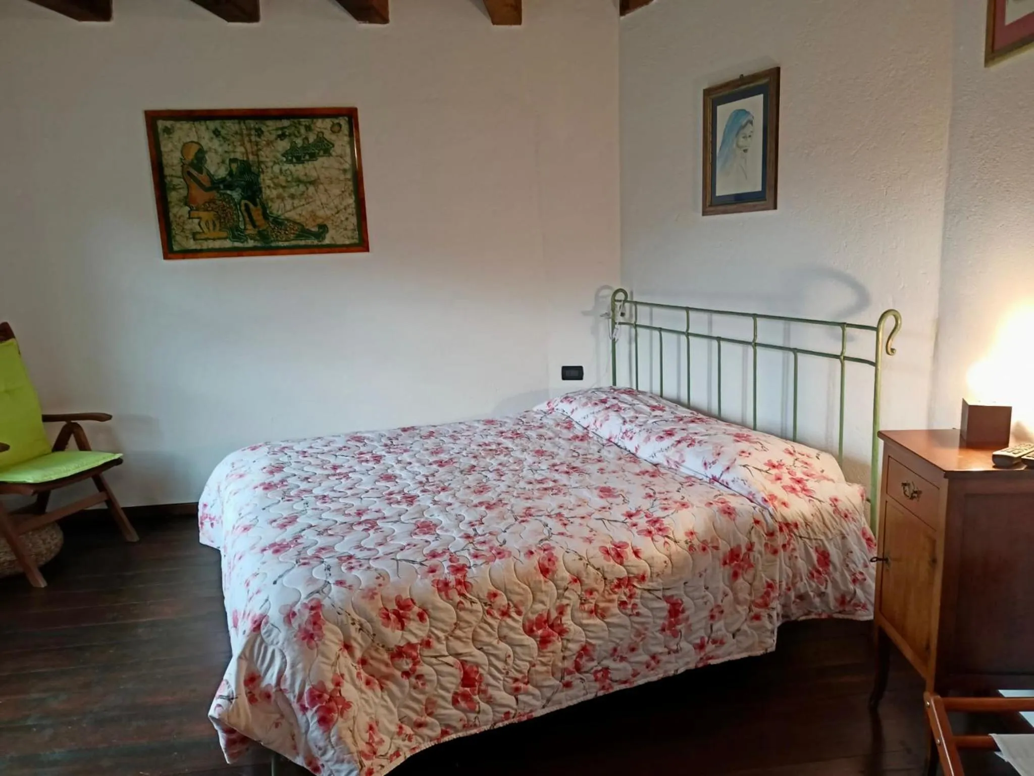 Bed in Le Petit Chateau