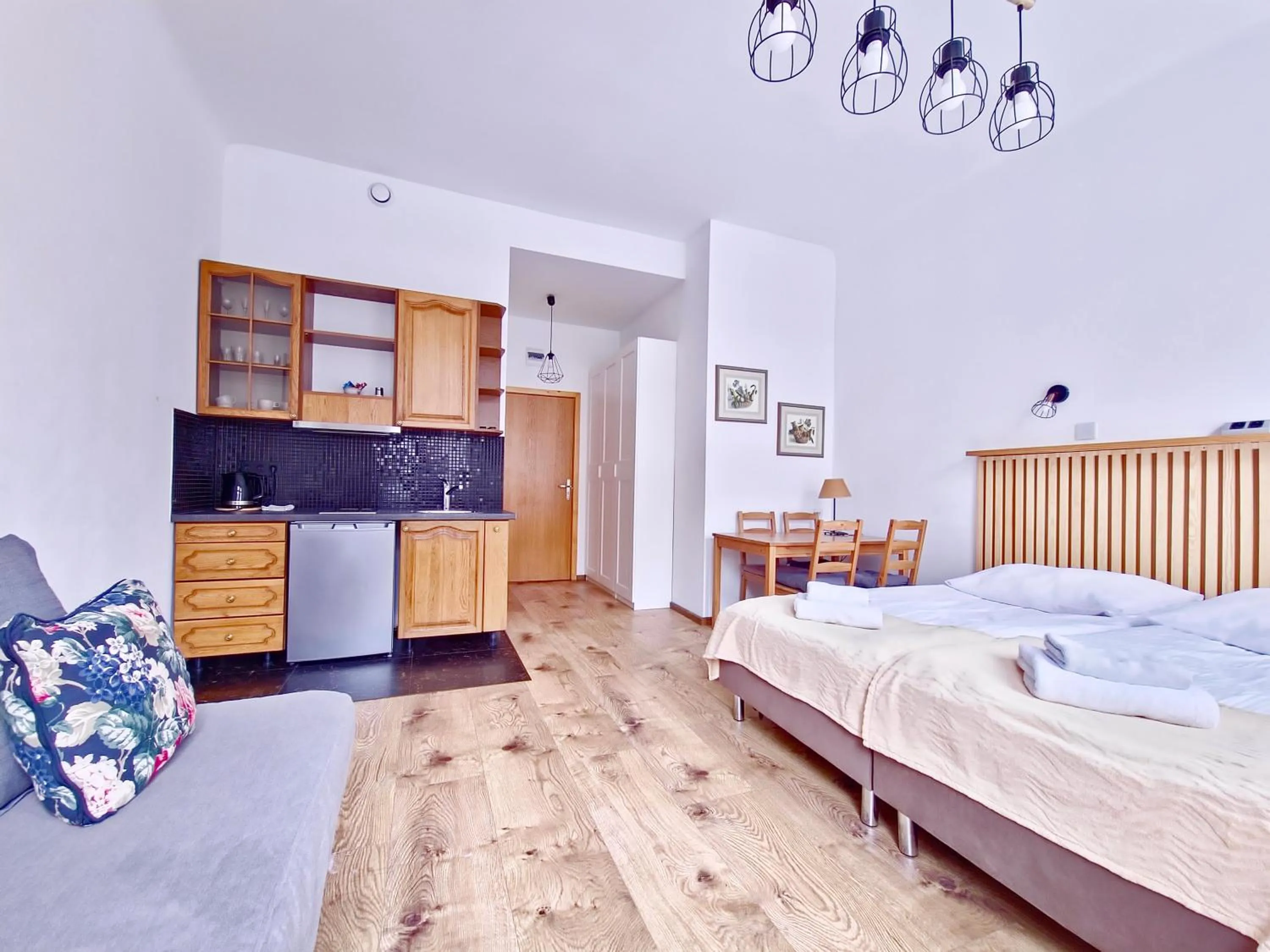 Photo of the whole room, Bed in Apartamenty Velvet