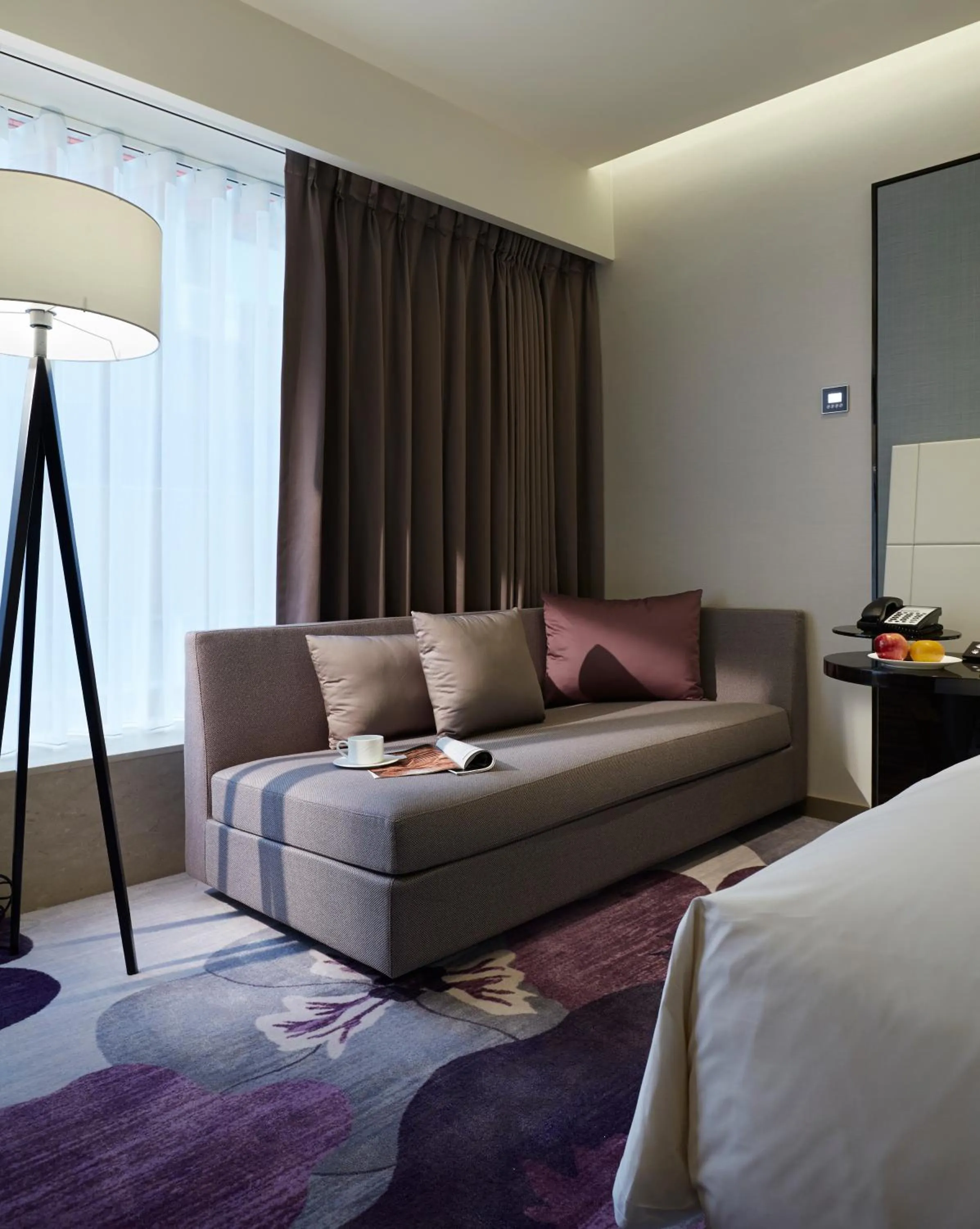 Photo of the whole room, Bed in Taipei Fullerton Hotel-Maison North