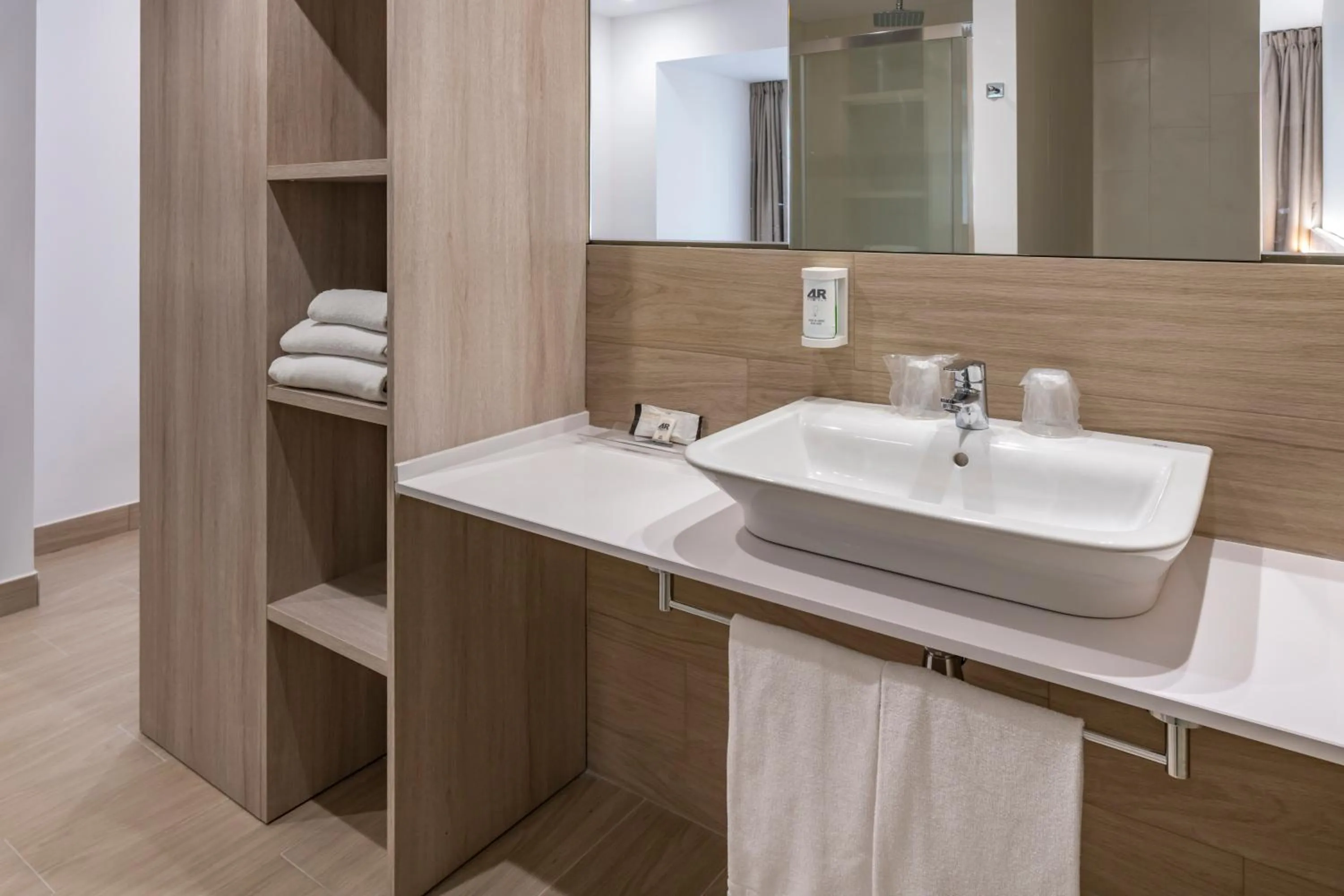 Bathroom in 4R Gran Europe