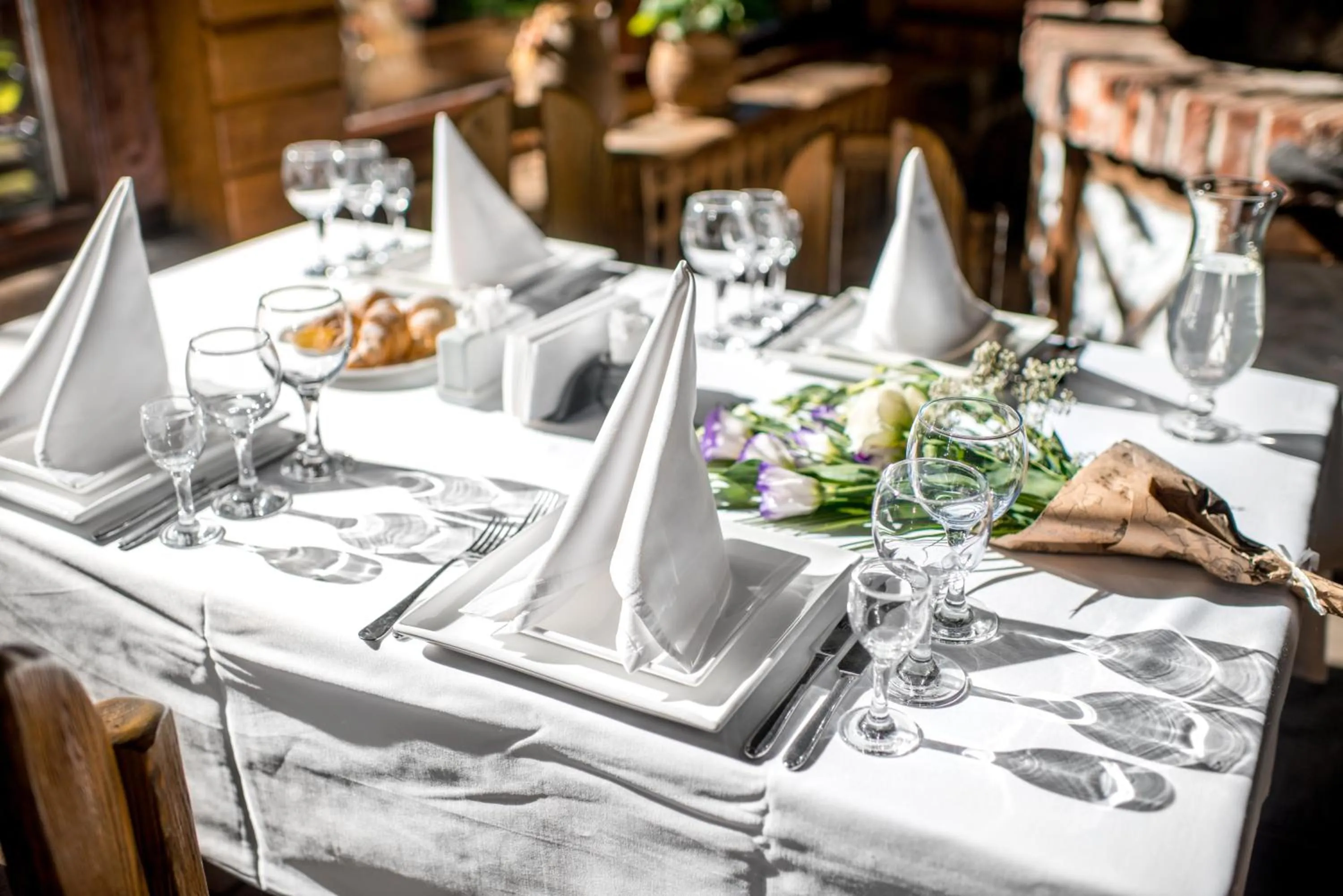 Restaurant/places to eat in Drevny Grad Park-hotel