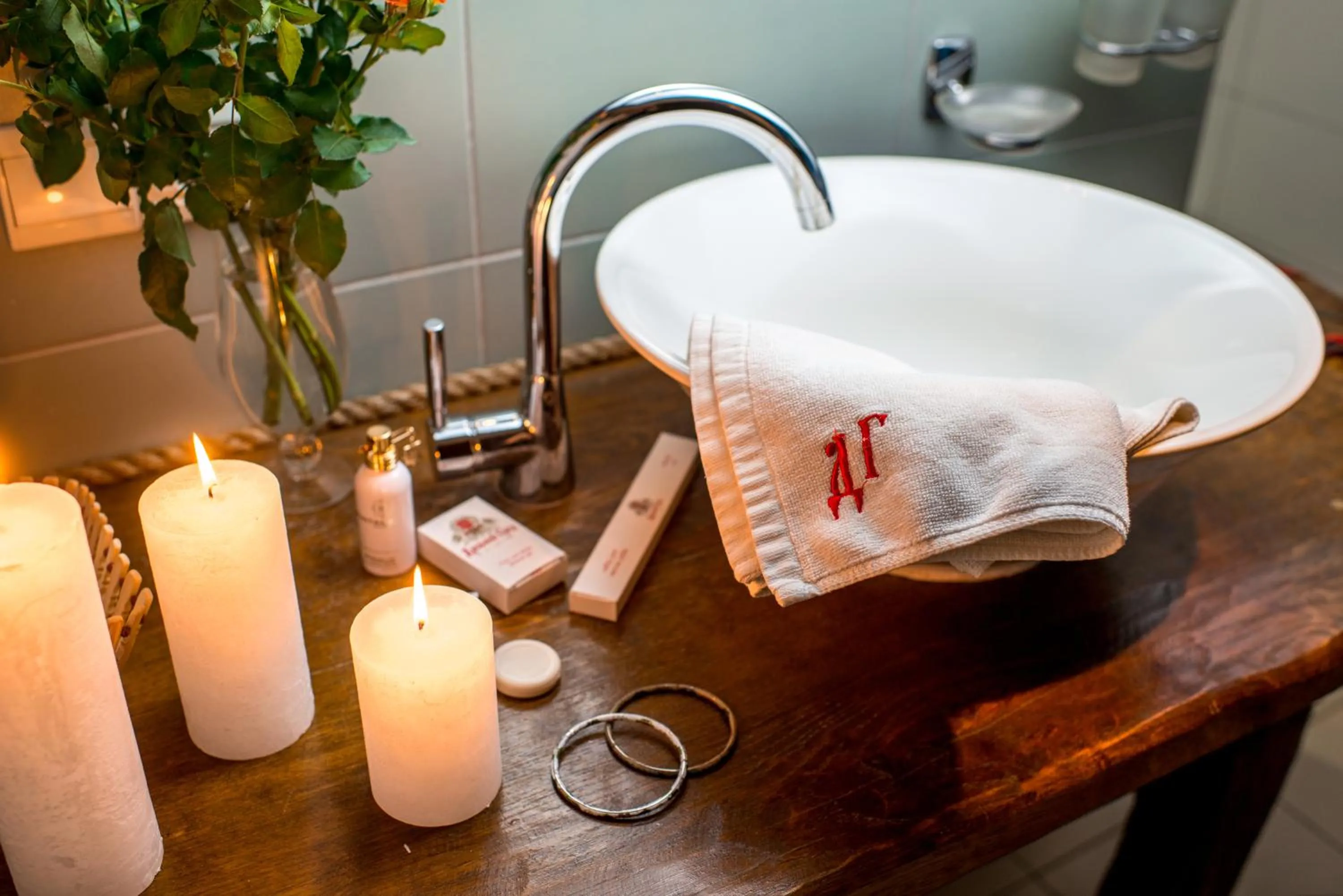 Shower in Drevny Grad Park-hotel