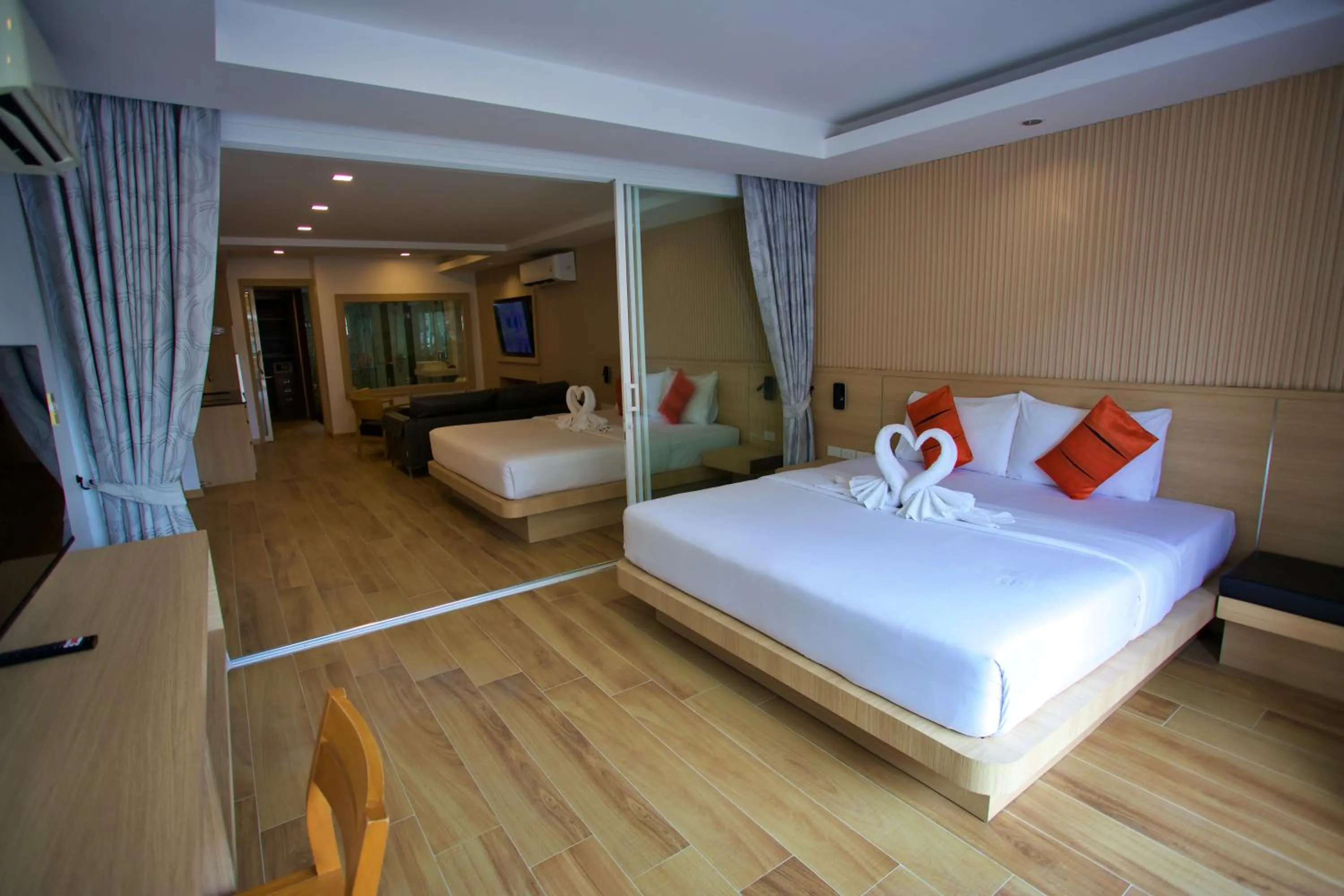 Bedroom, Bed in Platinum Hotel and Apartments