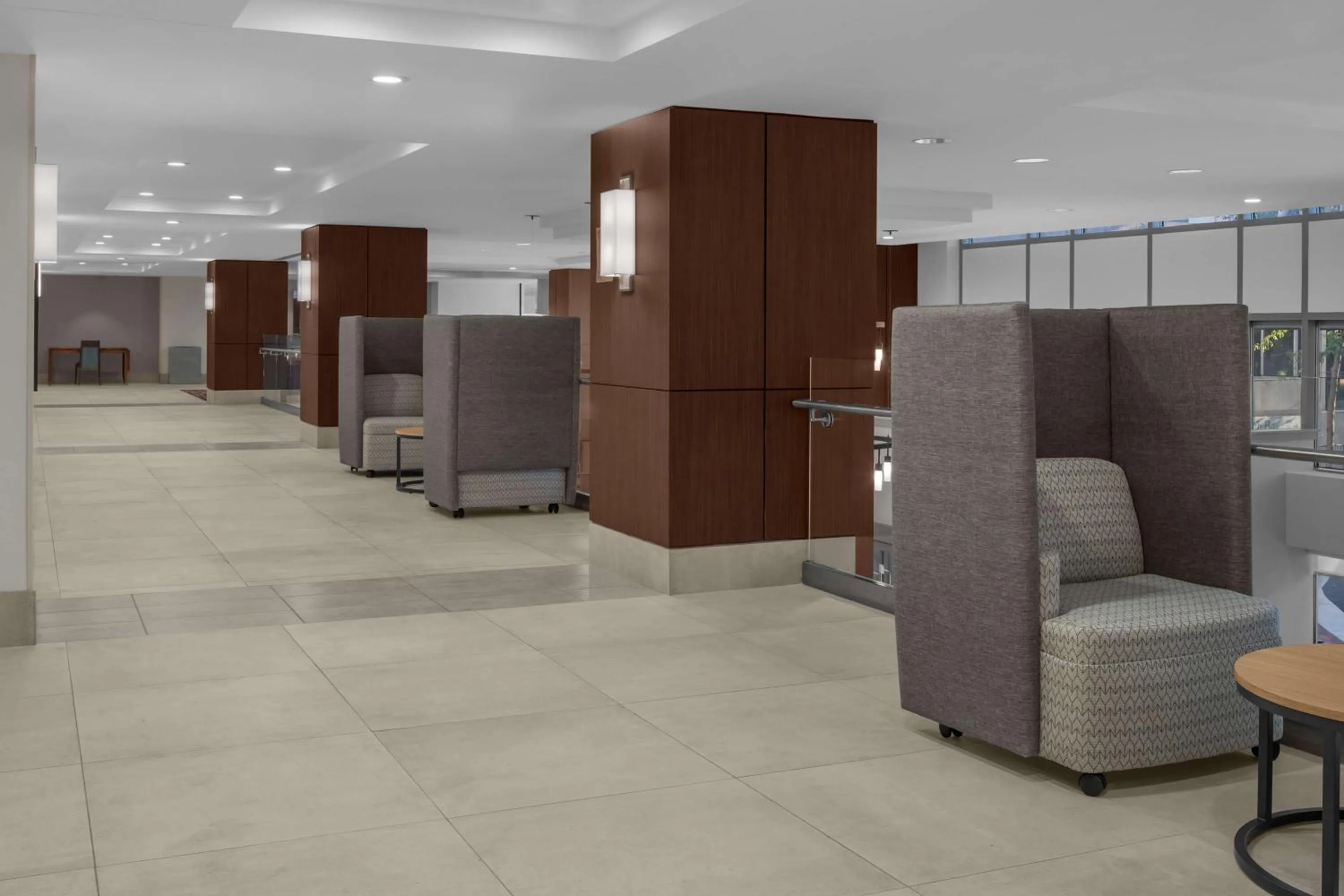 Lobby or reception in Hilton Garden Inn Bethesda Downtown