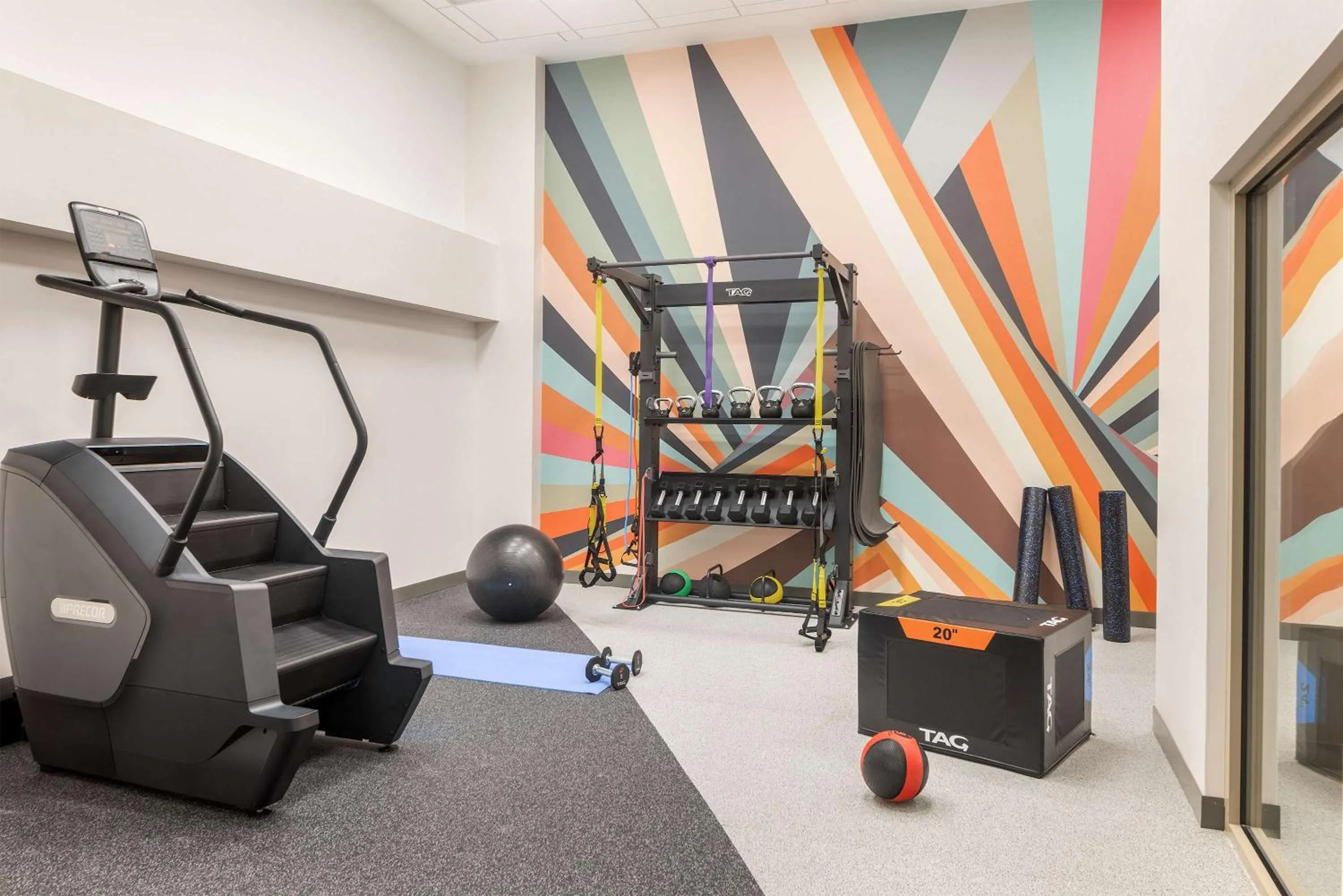 Fitness centre/facilities in Hilton Garden Inn Bethesda Downtown