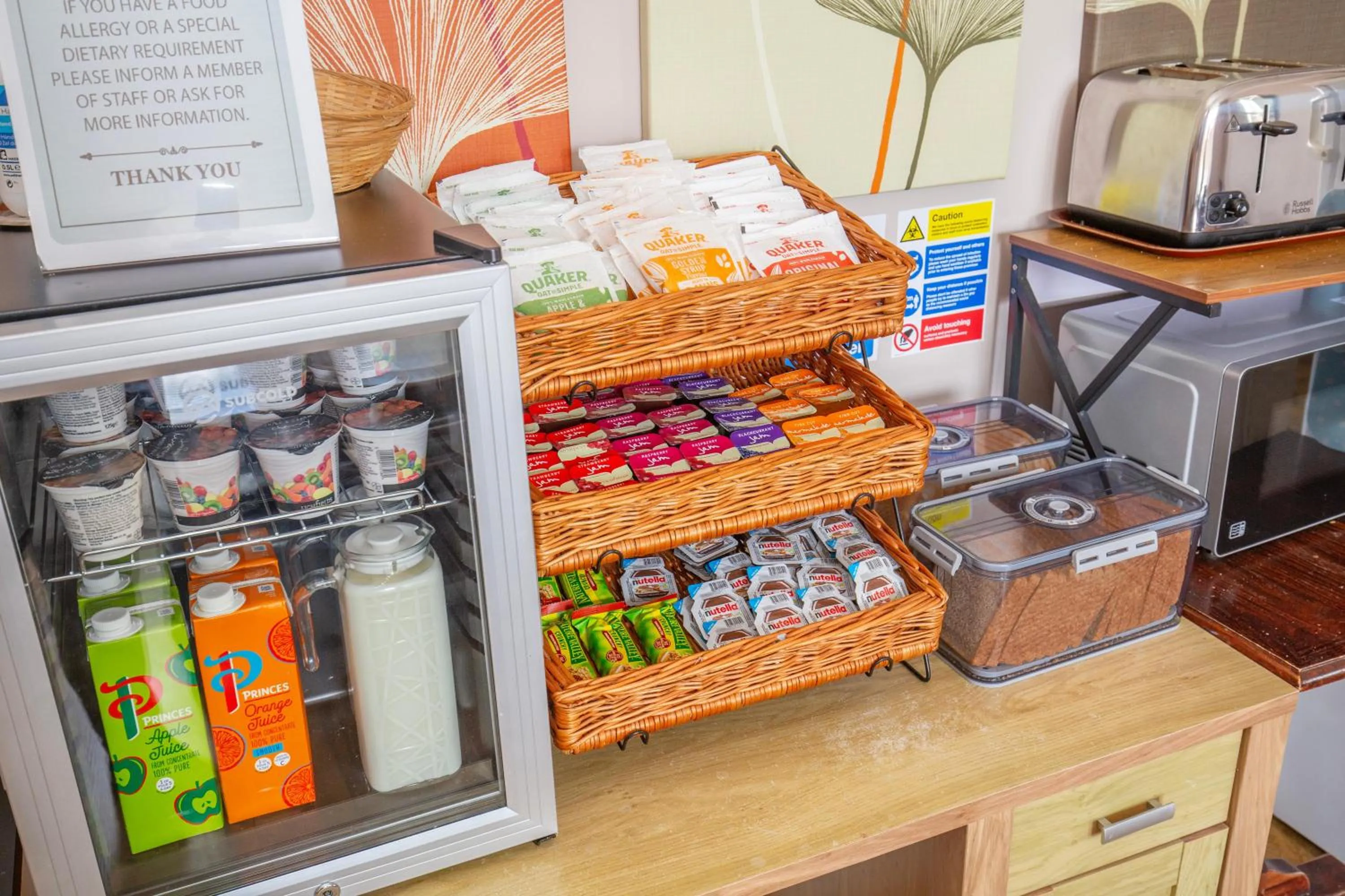 Breakfast in Marlborough Hotel