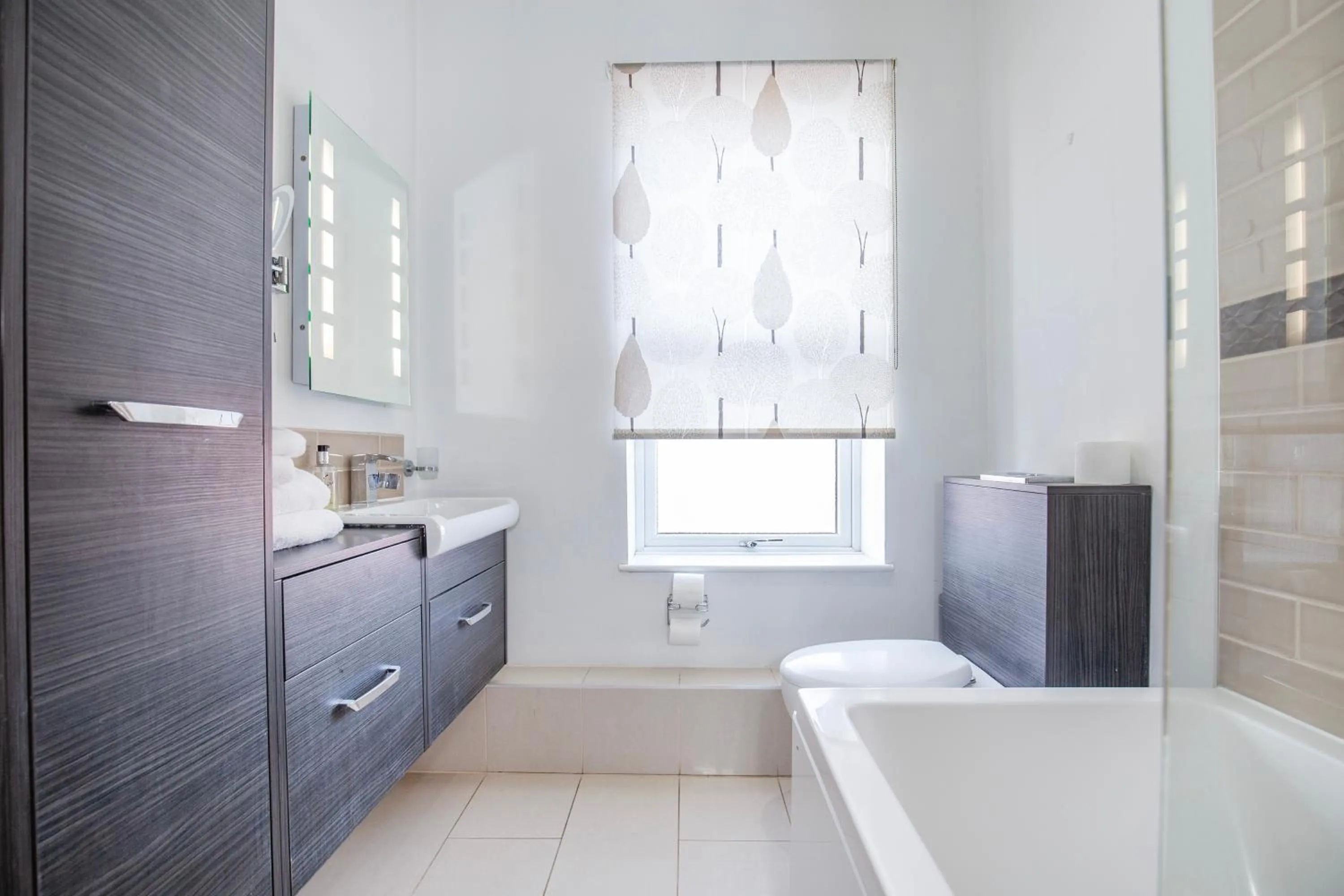 Toilet in Marlborough Hotel