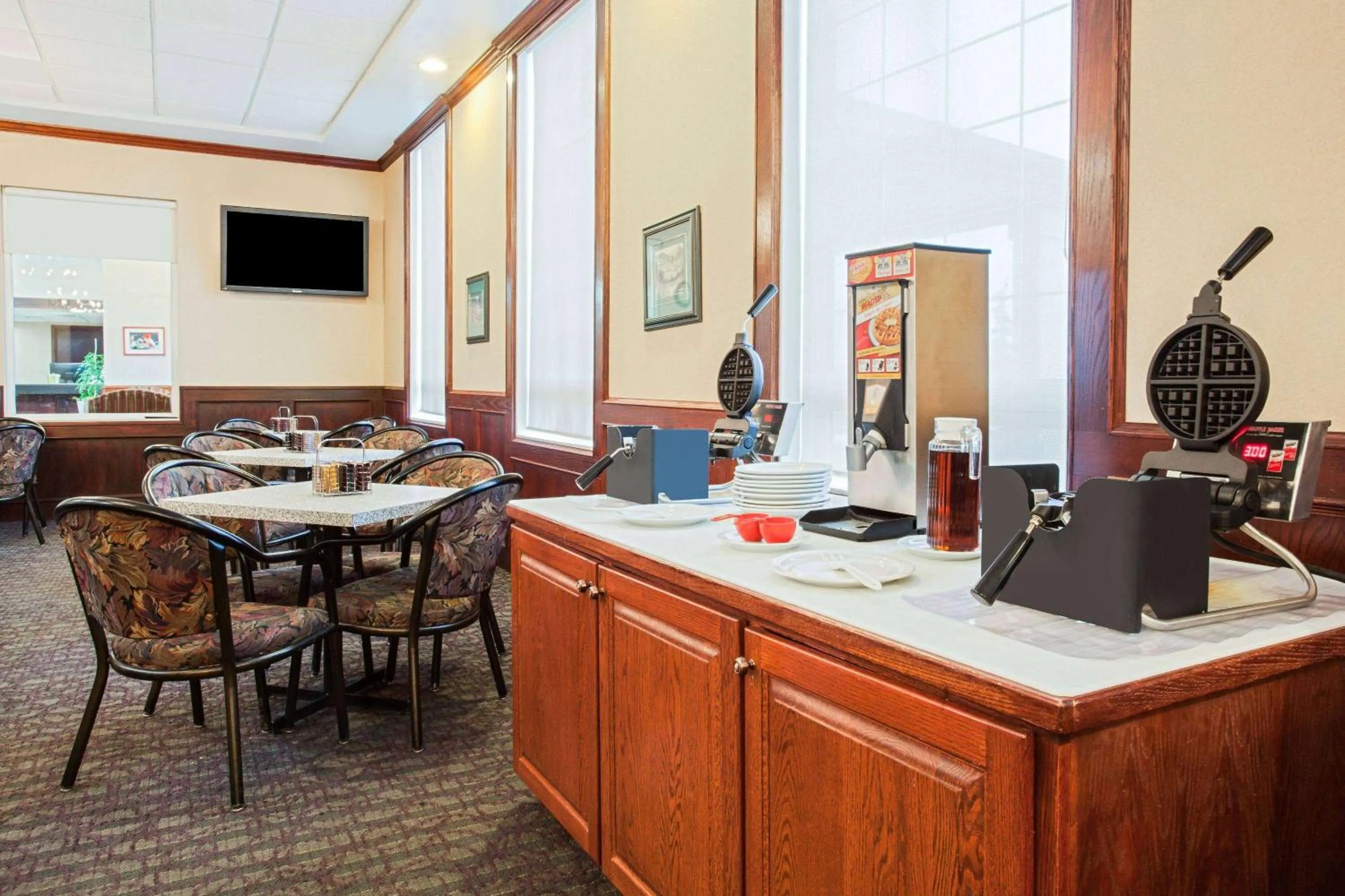 Breakfast in Ramada by Wyndham Red Deer Hotel & Suites