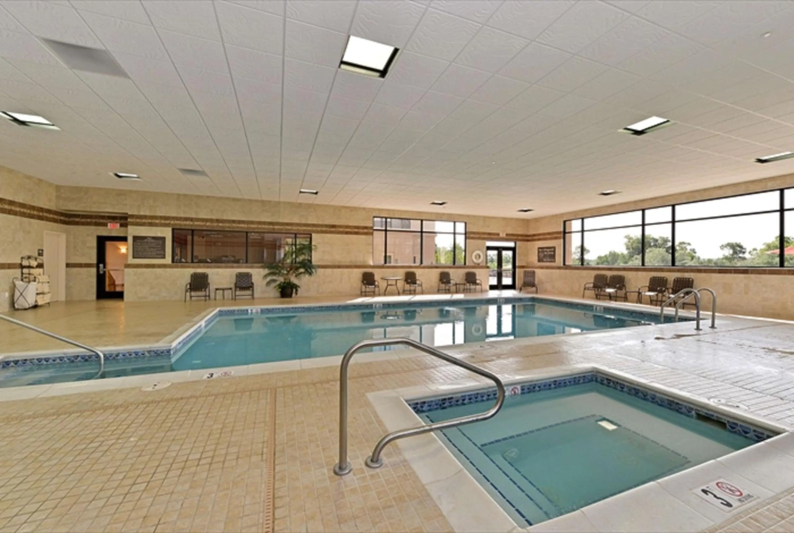 Pool view in Hampton Inn & Suites Buffalo