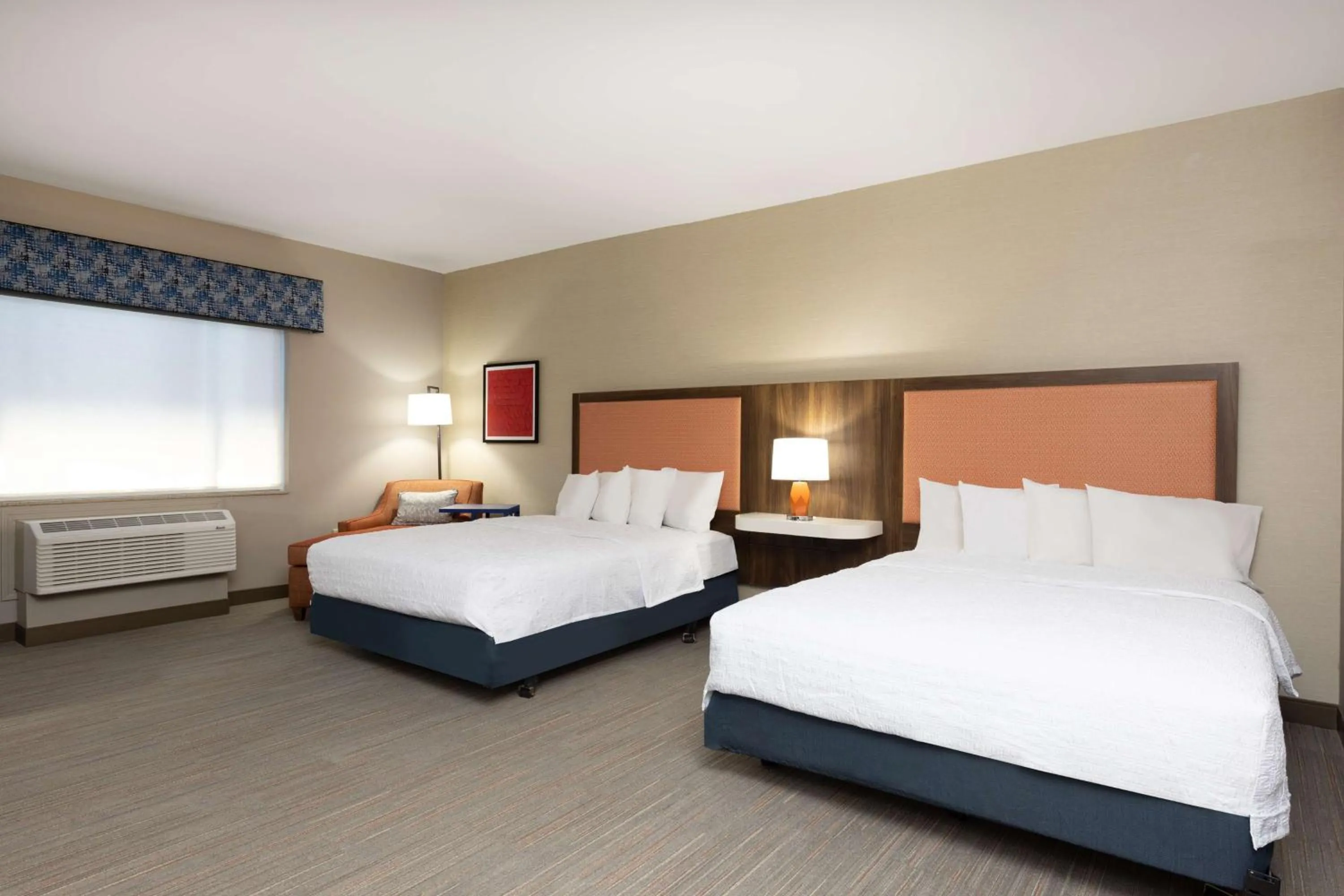 Bed in Hampton Inn & Suites Woodward