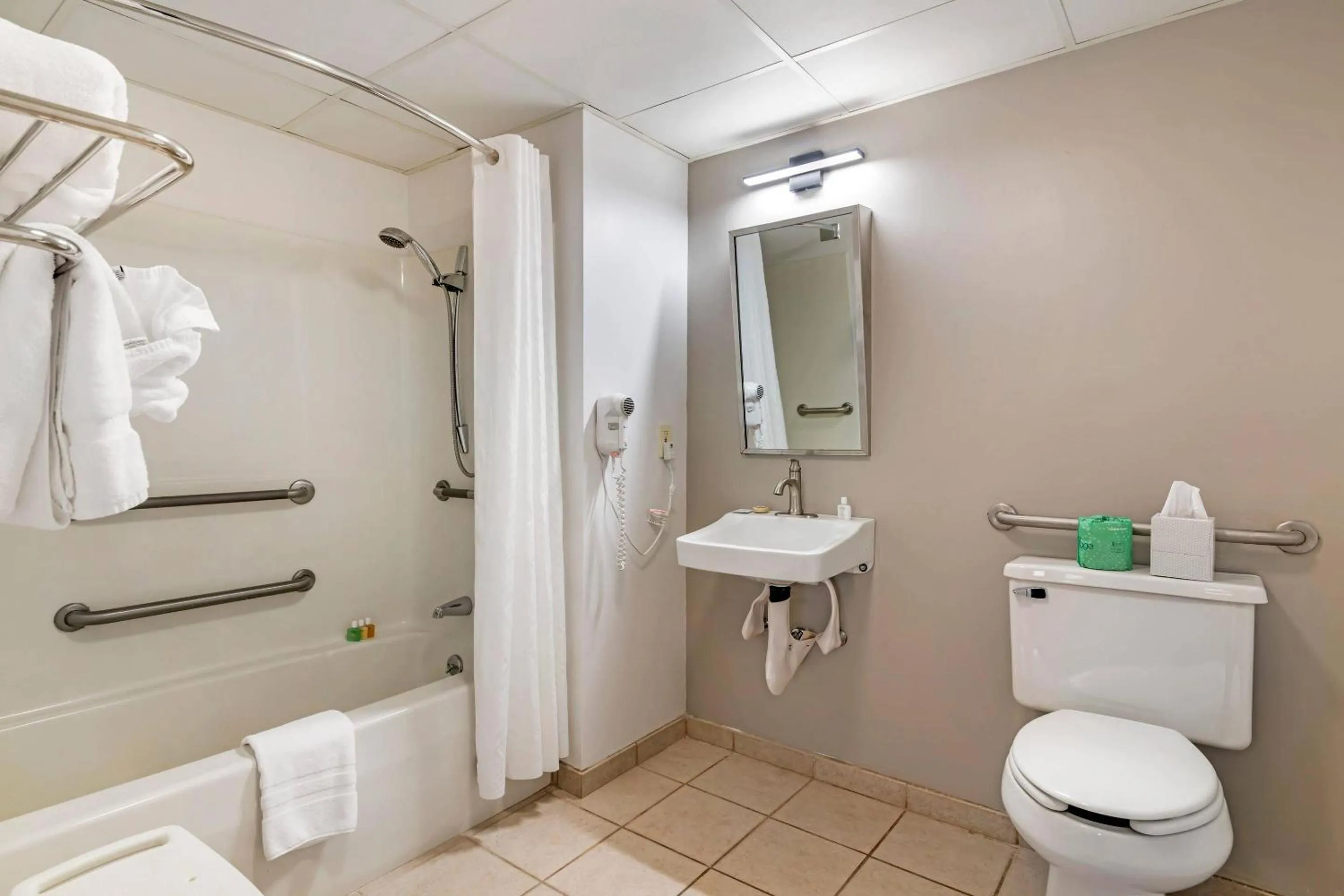 Bedroom in Black Bear Inn, an Ascend Collection Hotel