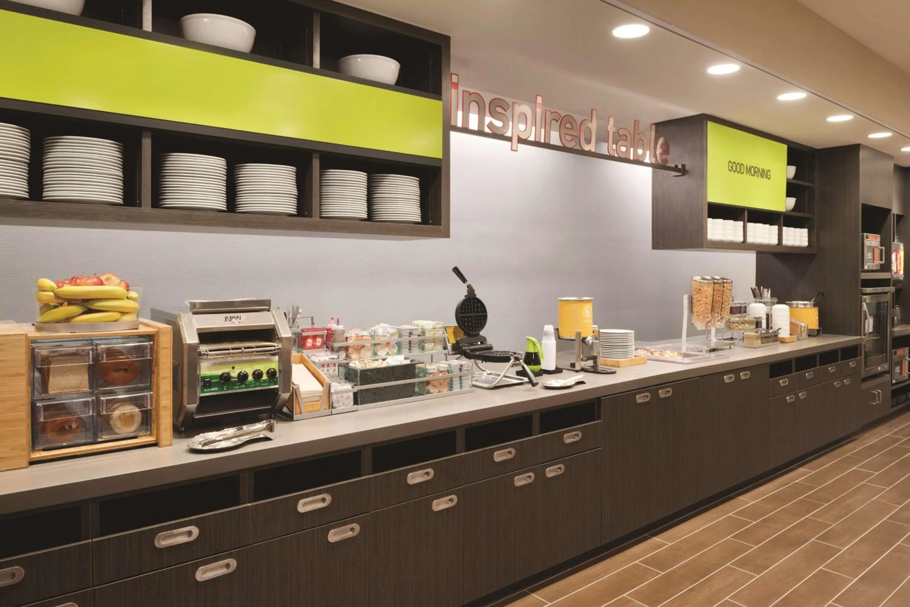 Restaurant/places to eat in Home2 Suites By Hilton Iowa City Coralville