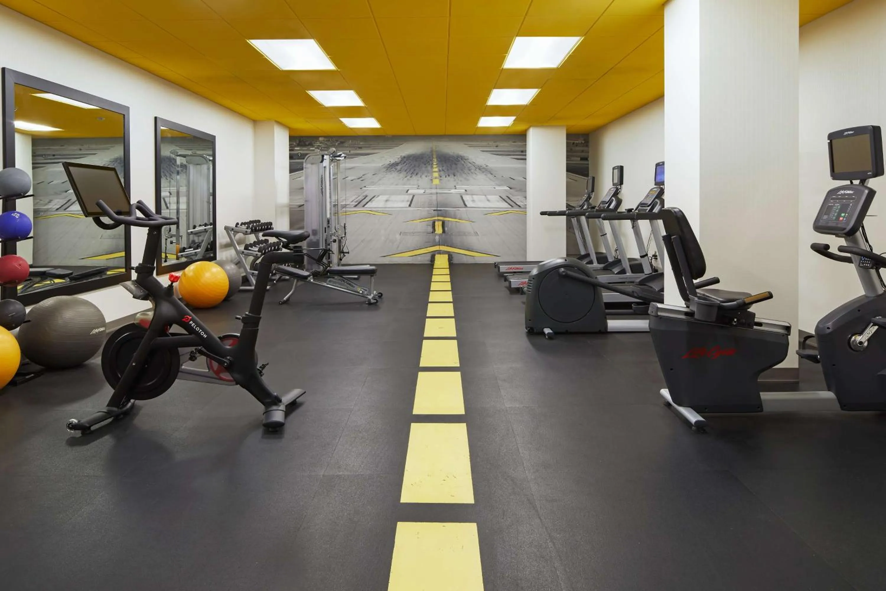 Fitness centre/facilities in H Hotel Los Angeles, Curio Collection By Hilton